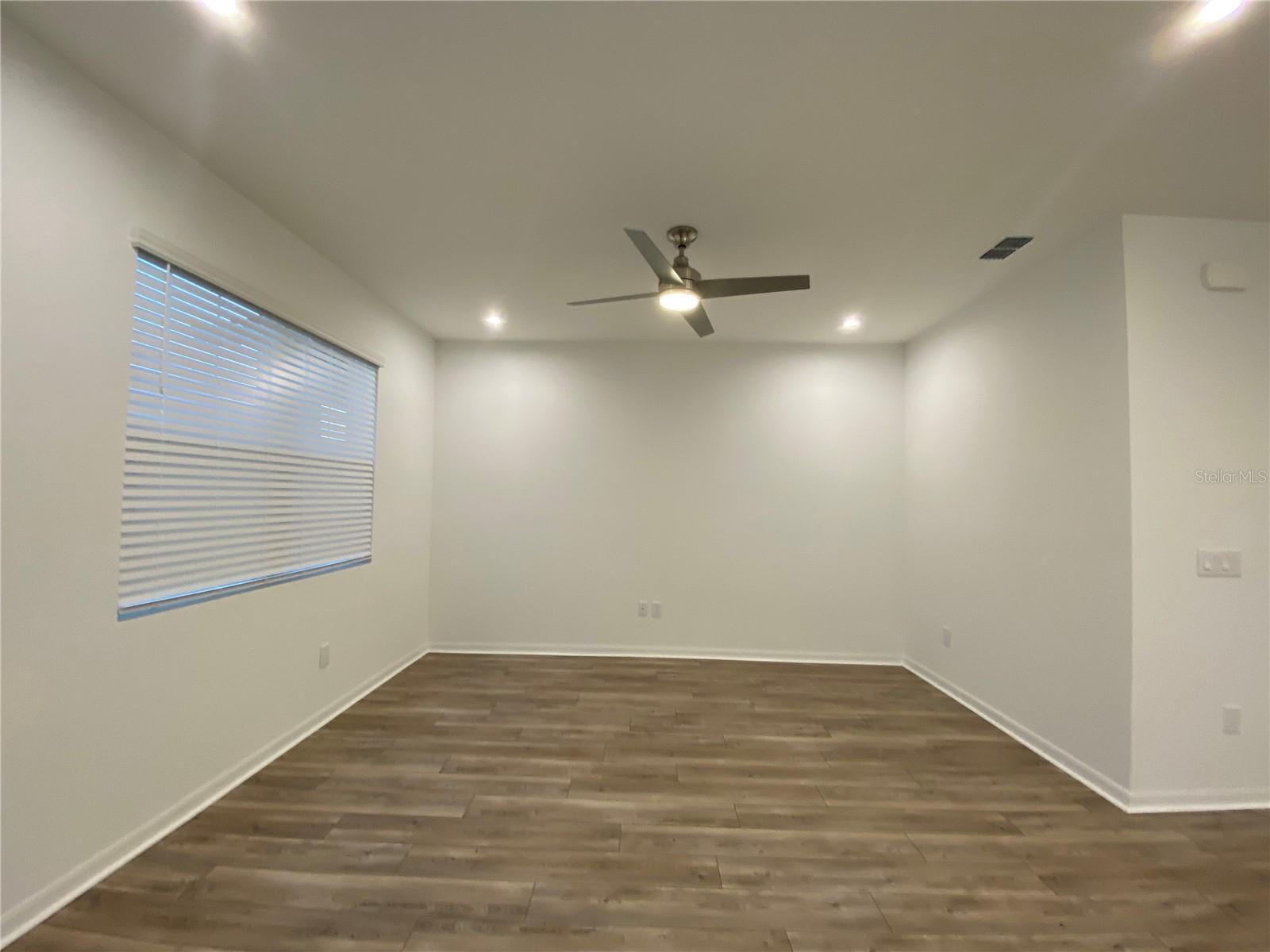 Image 3 of 35 For 2950 Firebush Way