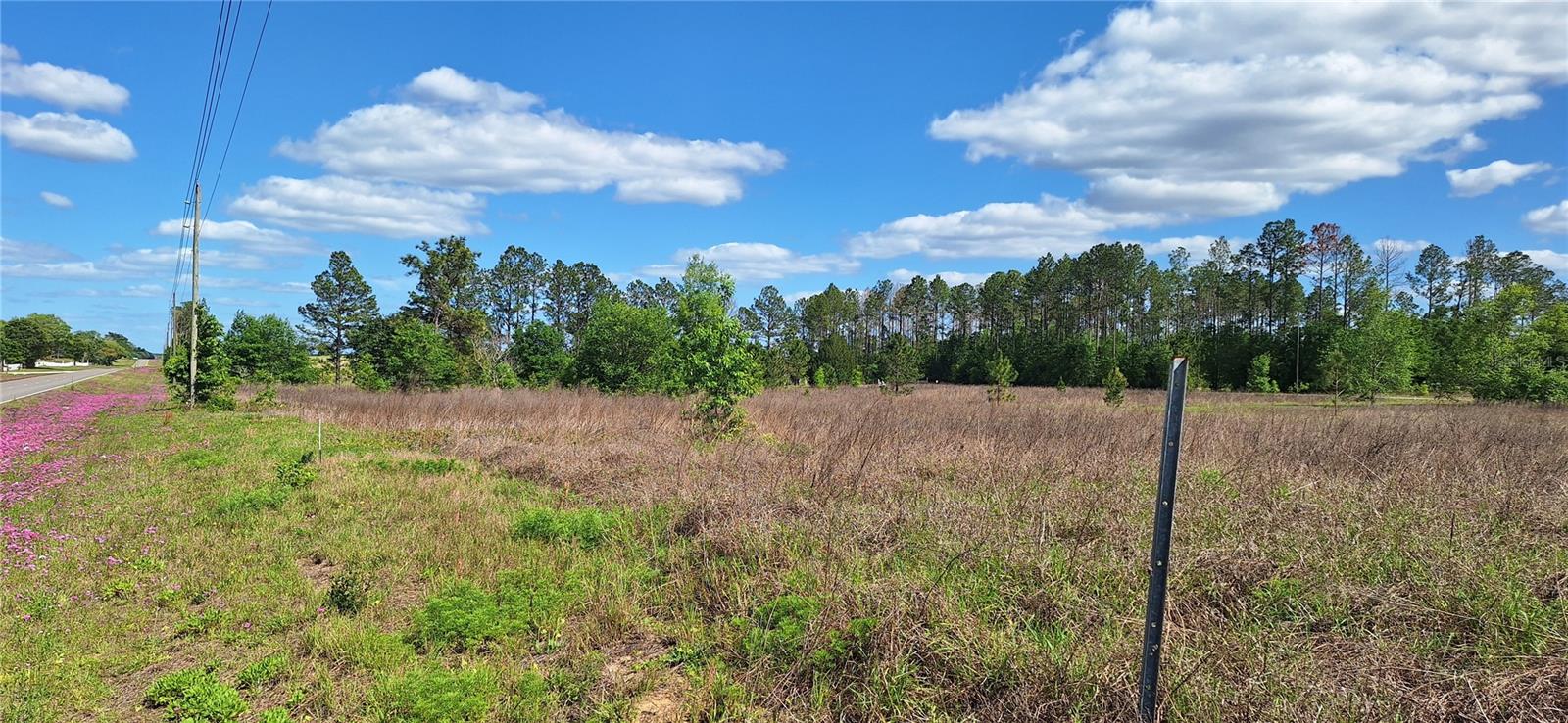 Image 3 of 6 For Se 60th Street