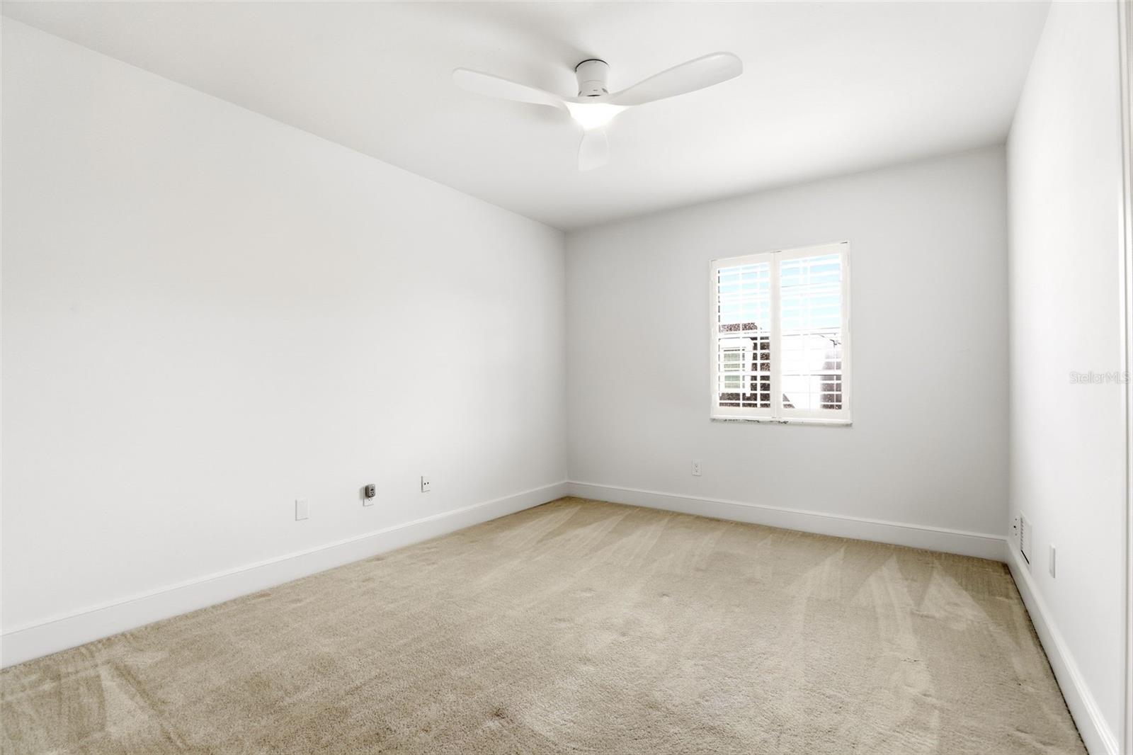 Image 27 of 42 For 2009 Countryside Circle S