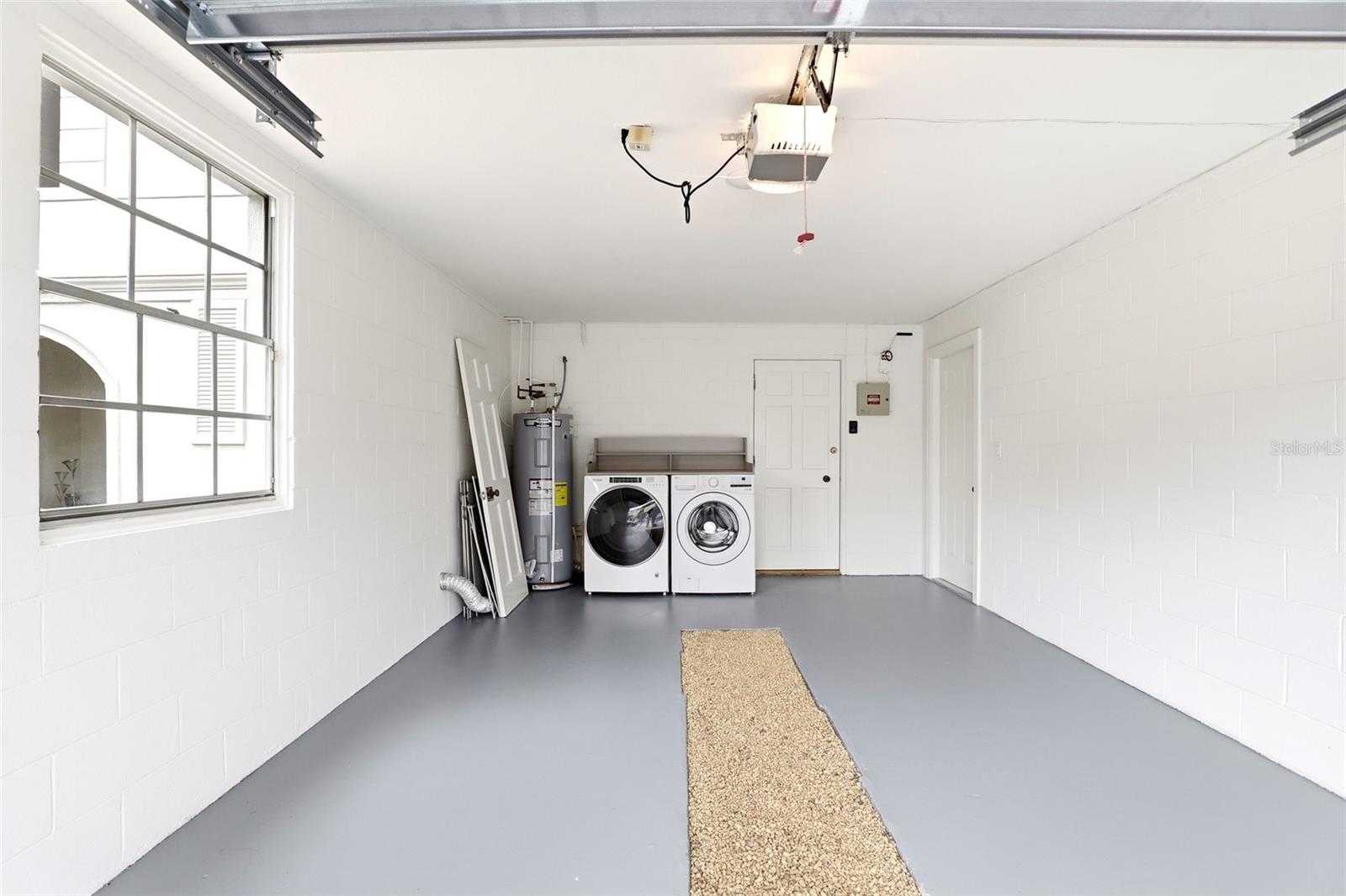 Image 37 of 42 For 2009 Countryside Circle S