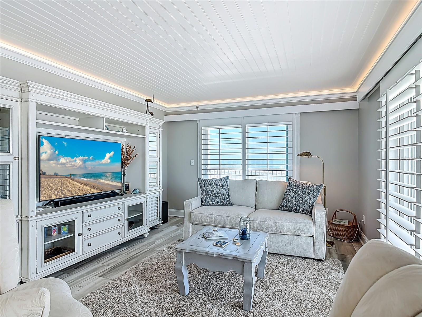 Image 6 of 55 For 3510 Ocean Shore Boulevard 406