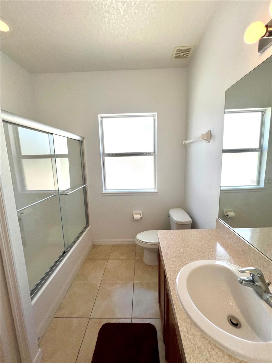 Image 16 of 20 For 2234 Normandy Boulevard