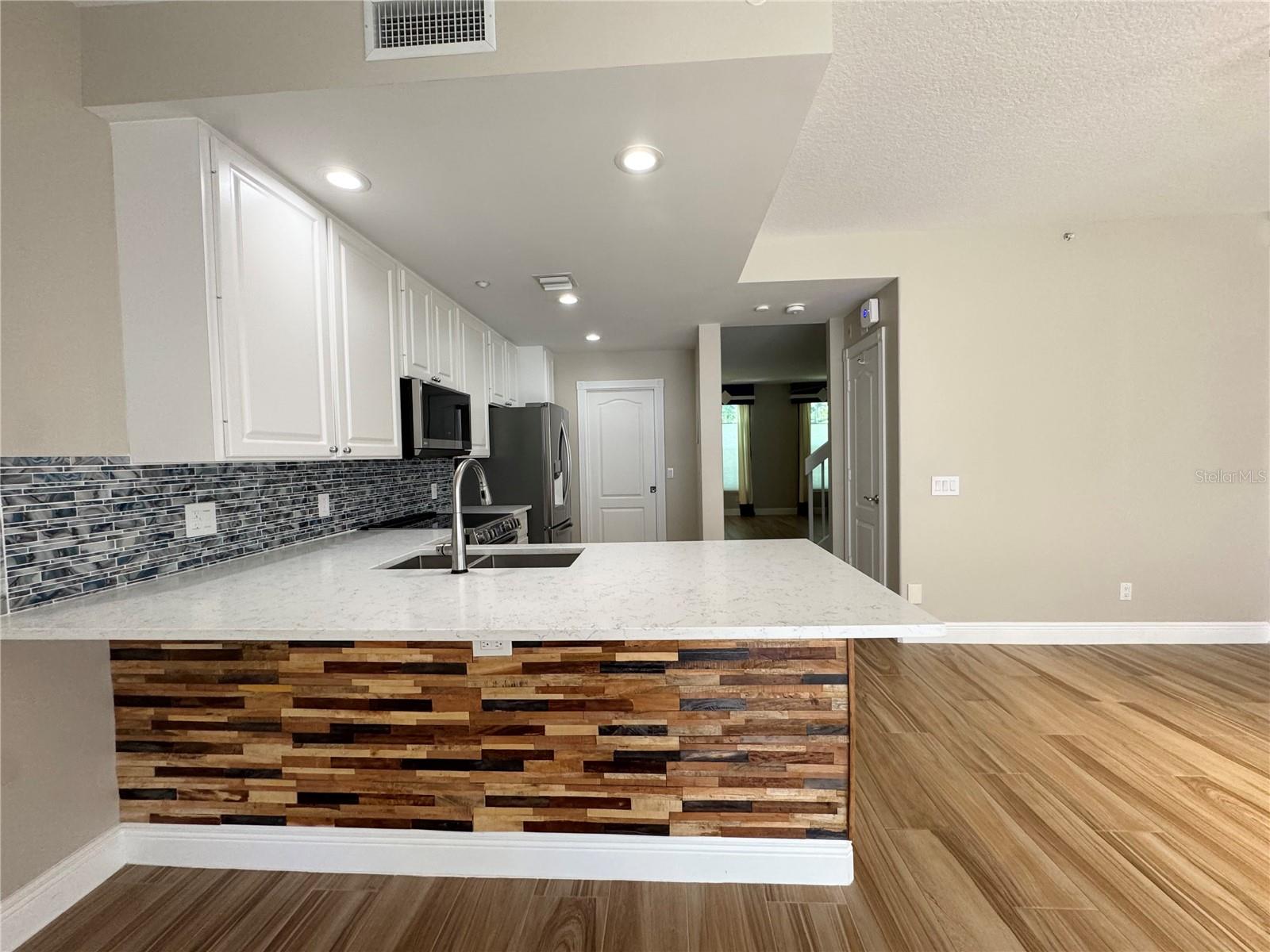 Image 12 of 27 For 9317 Northlake Parkway