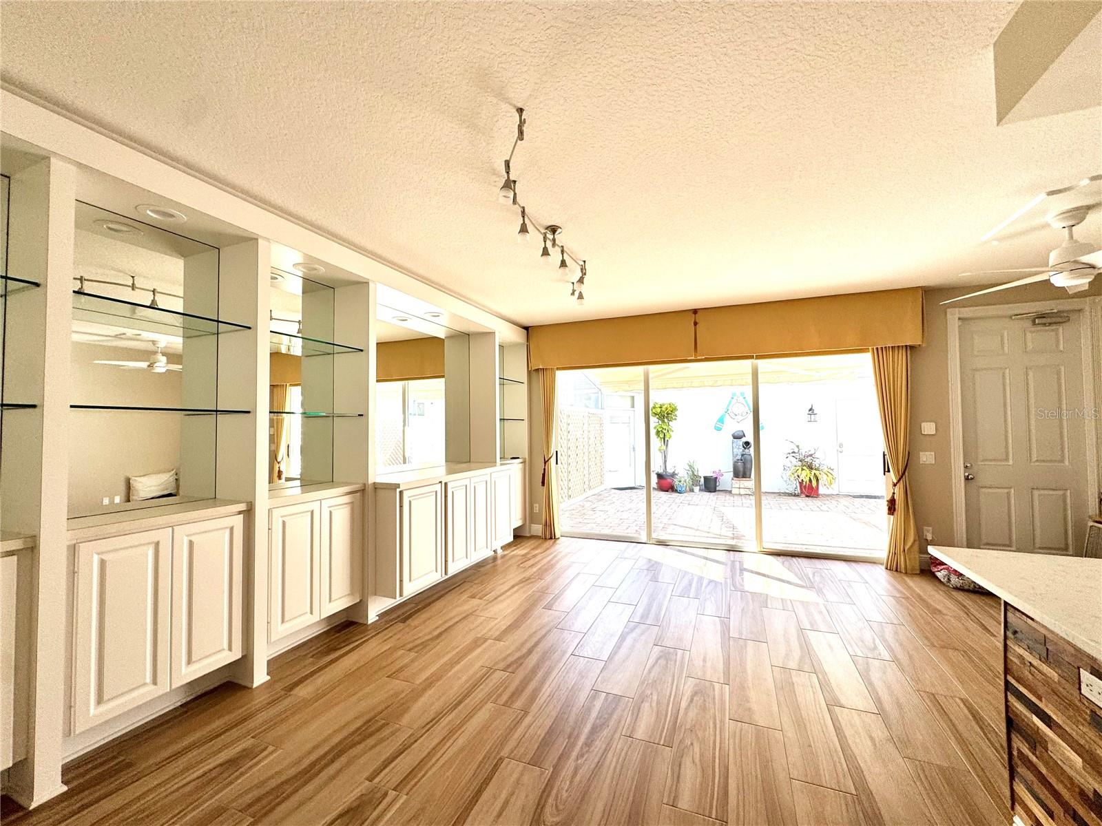 Image 15 of 27 For 9317 Northlake Parkway