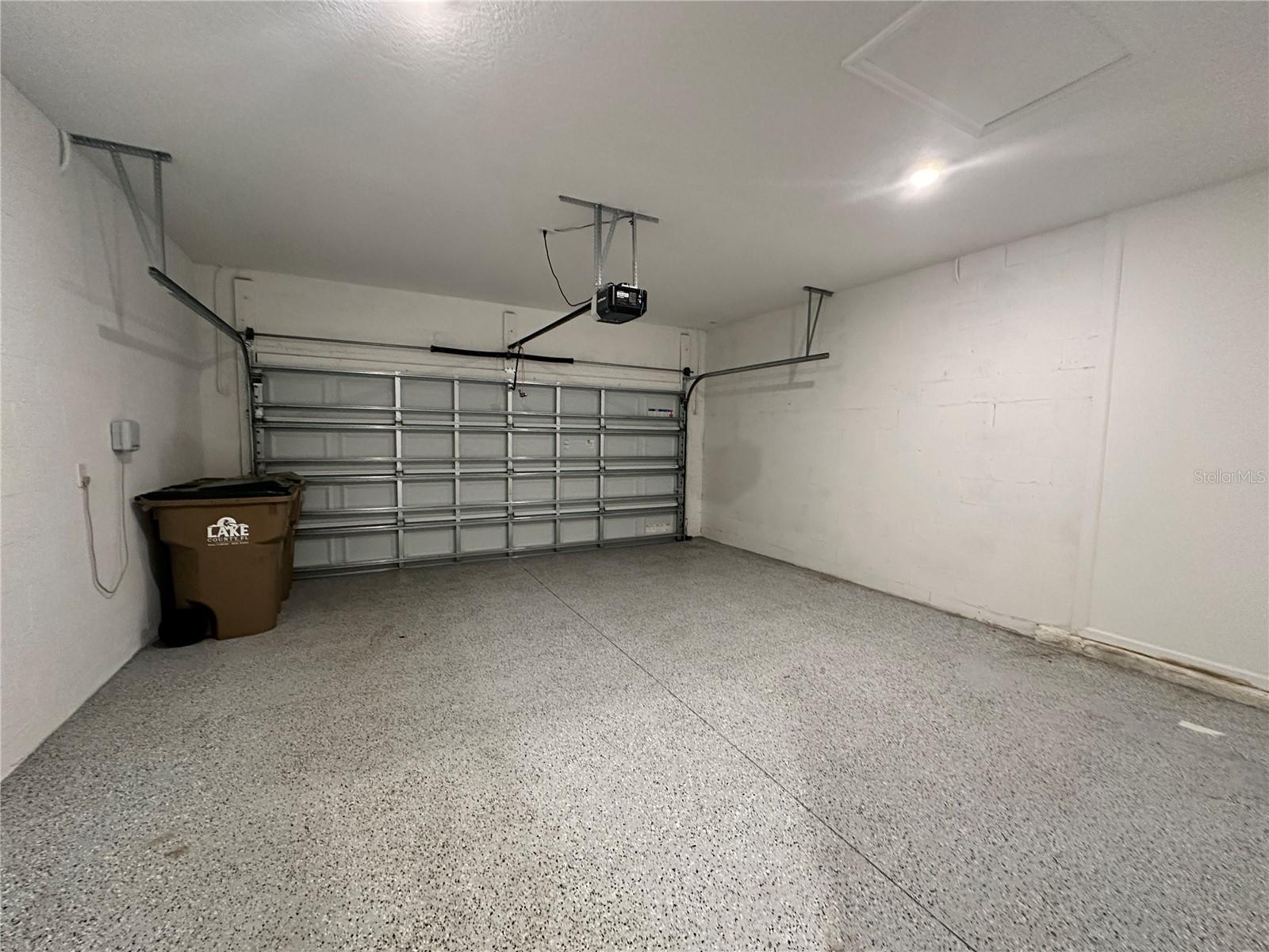 Image 12 of 28 For 16421 Fernridge Street