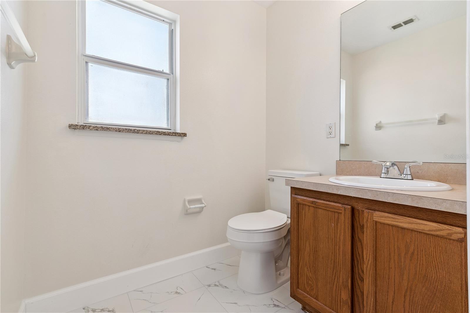 Image 36 of 45 For 1582 Carey Glen Circle