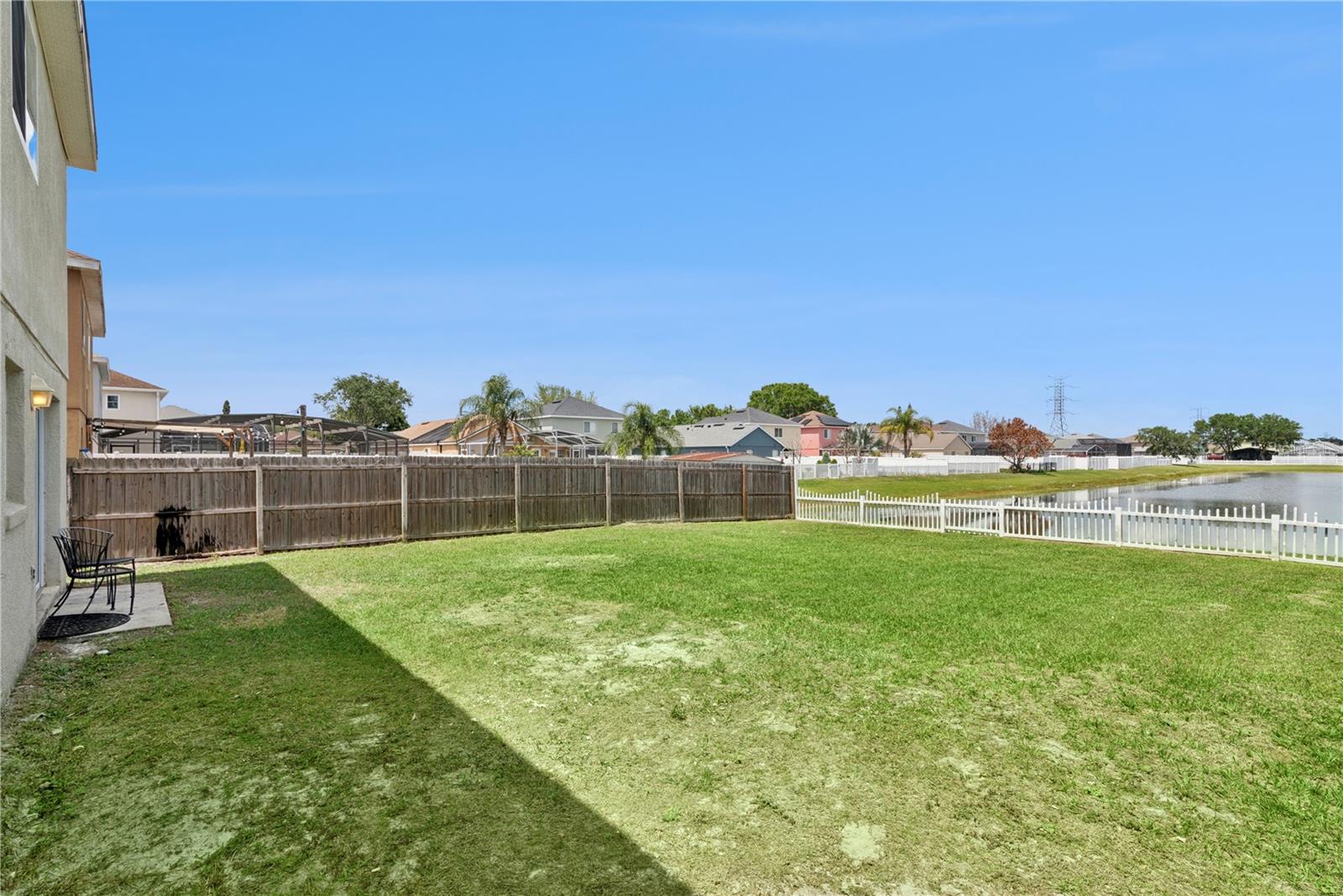 Image 37 of 45 For 1582 Carey Glen Circle