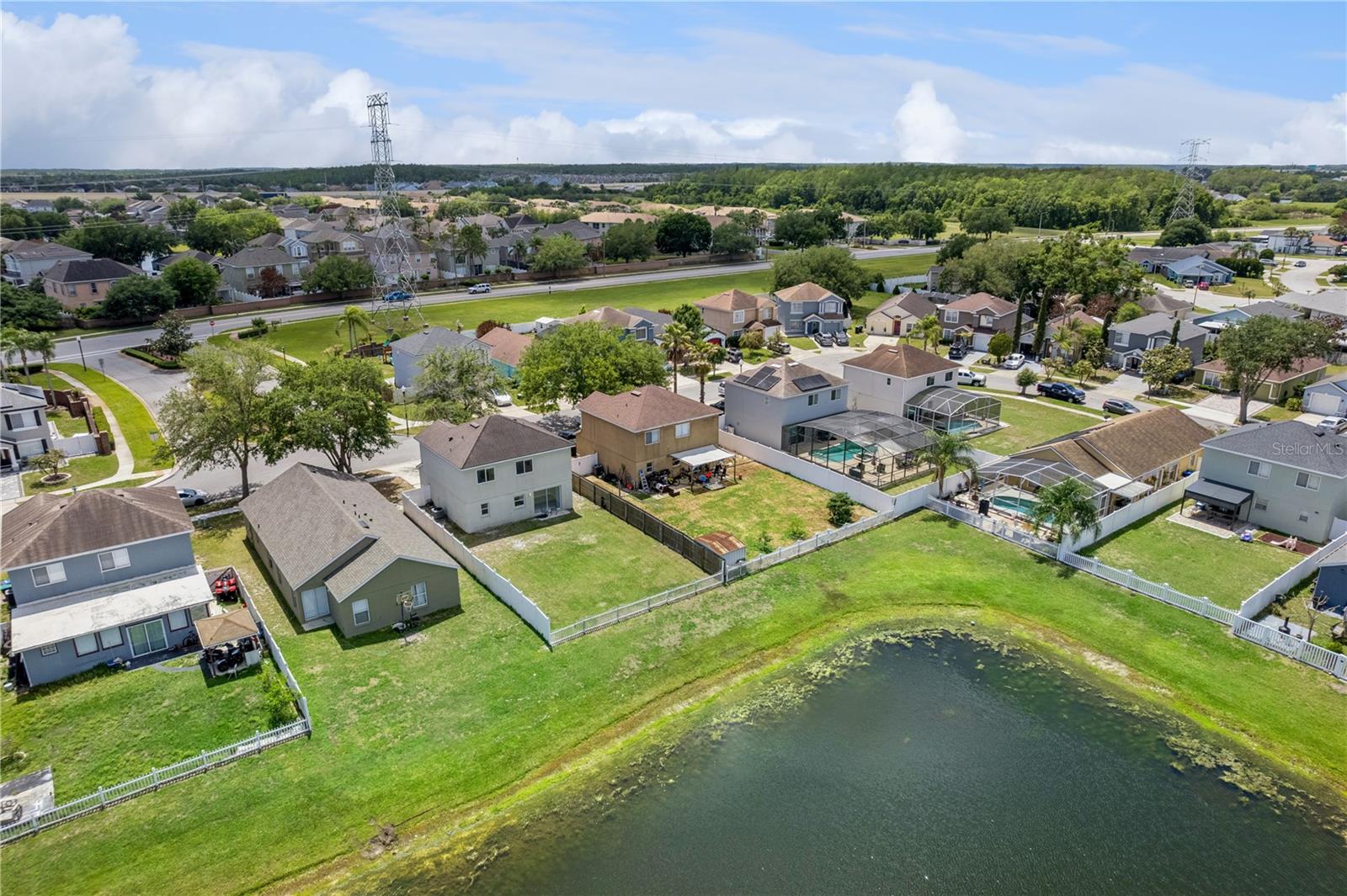 Image 43 of 45 For 1582 Carey Glen Circle