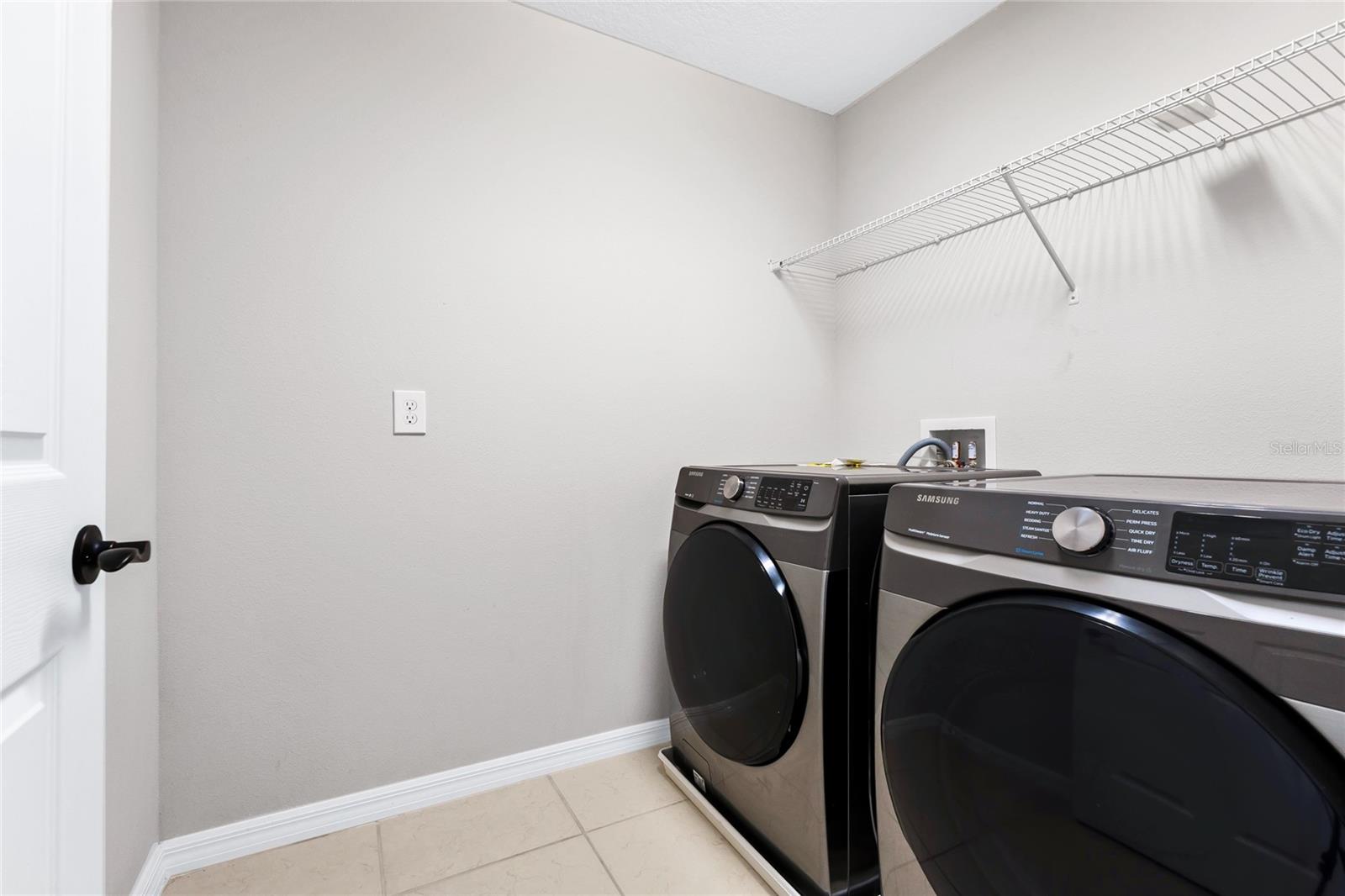 Image 20 of 52 For 15907 Marina Bay Drive