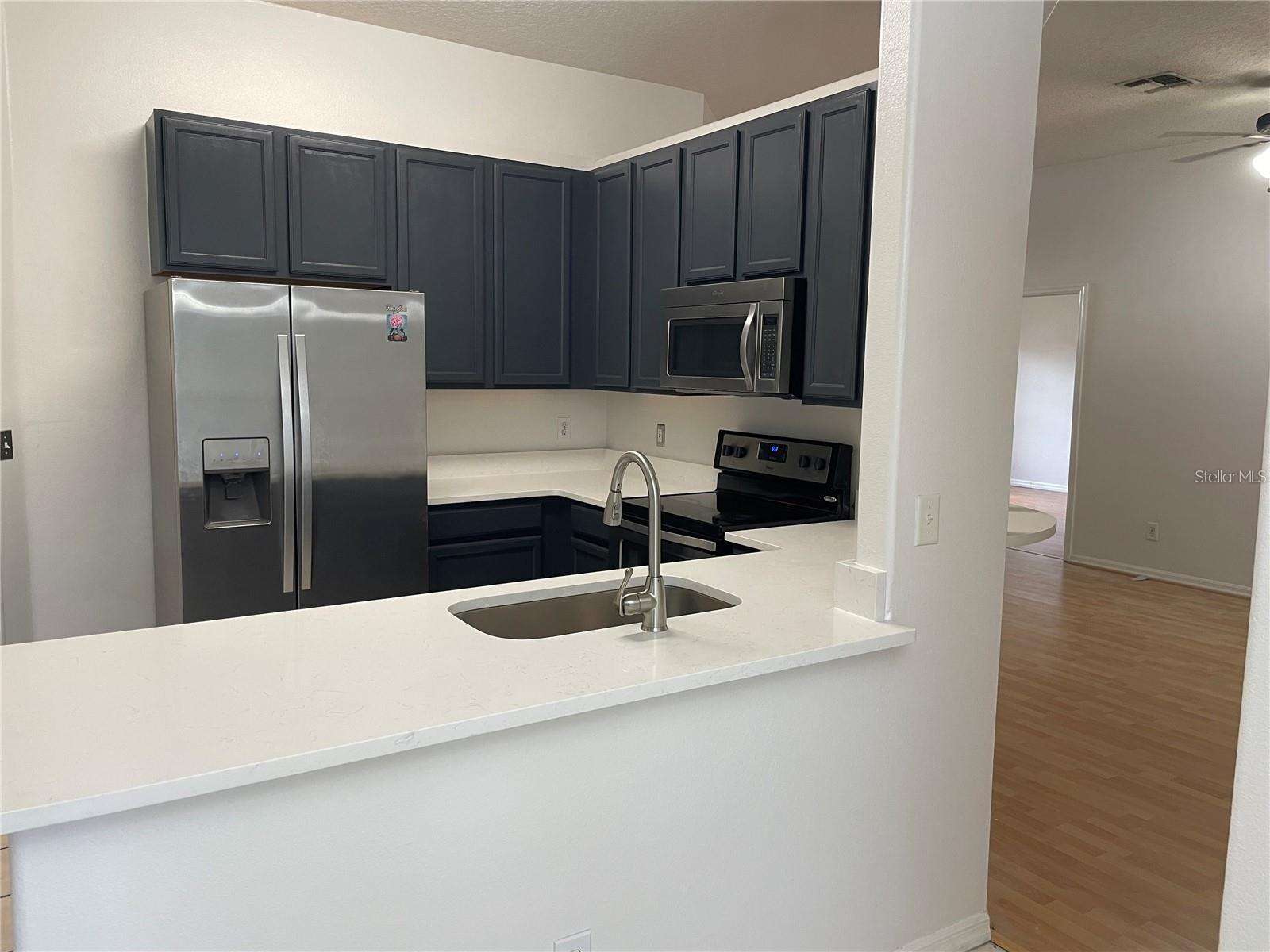 Image 11 of 19 For 8312 Lake Park Estates Boulevard