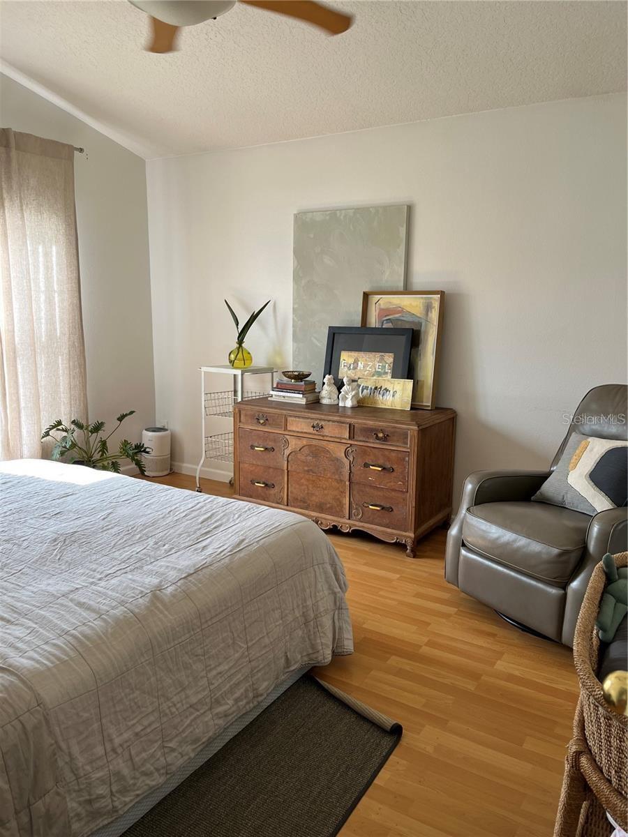 Image 3 of 19 For 8312 Lake Park Estates Boulevard