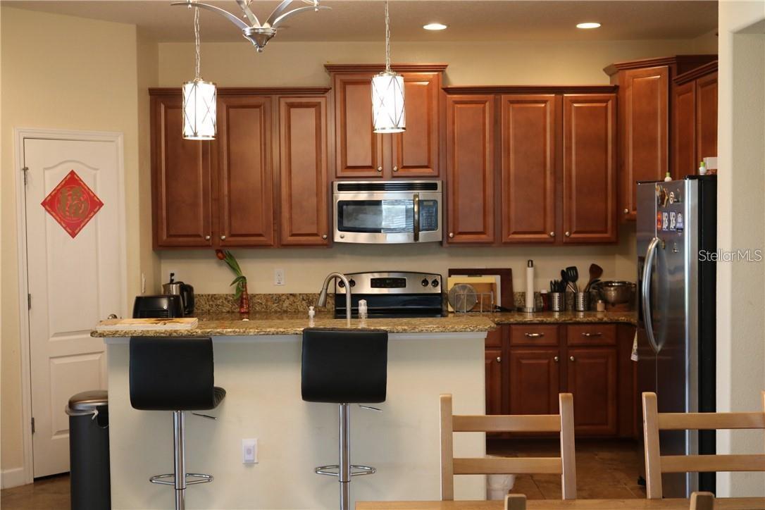 Image 3 of 20 For 6148 Waterside Island Lane