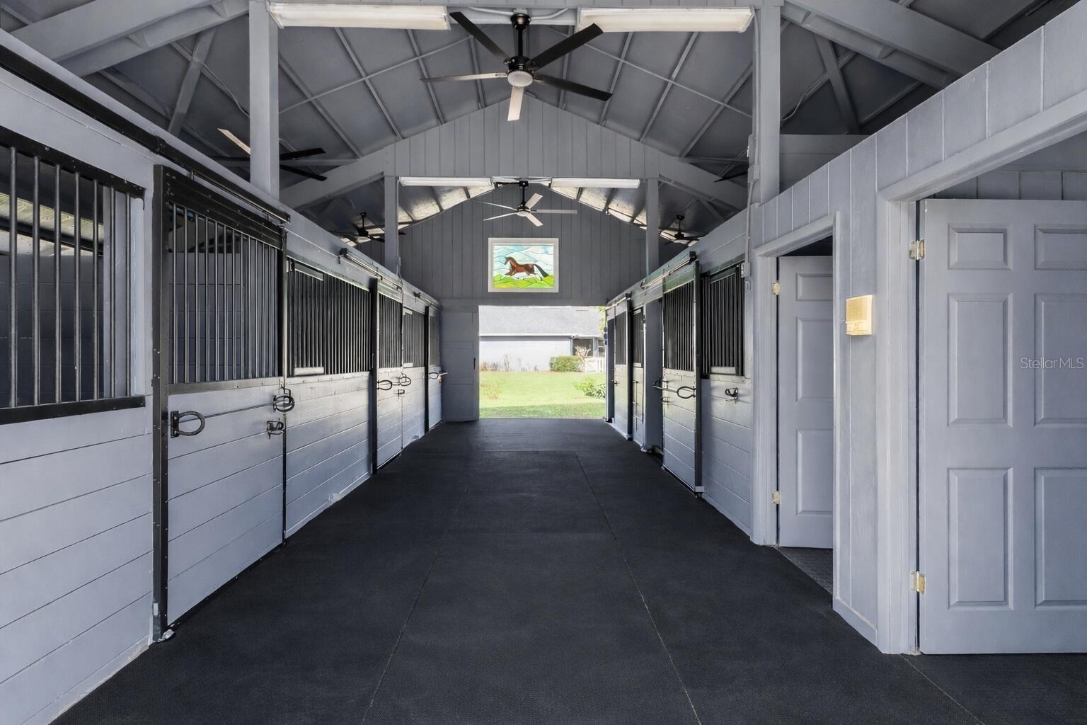 Image 6 of 25 For 33015 Sahara Court