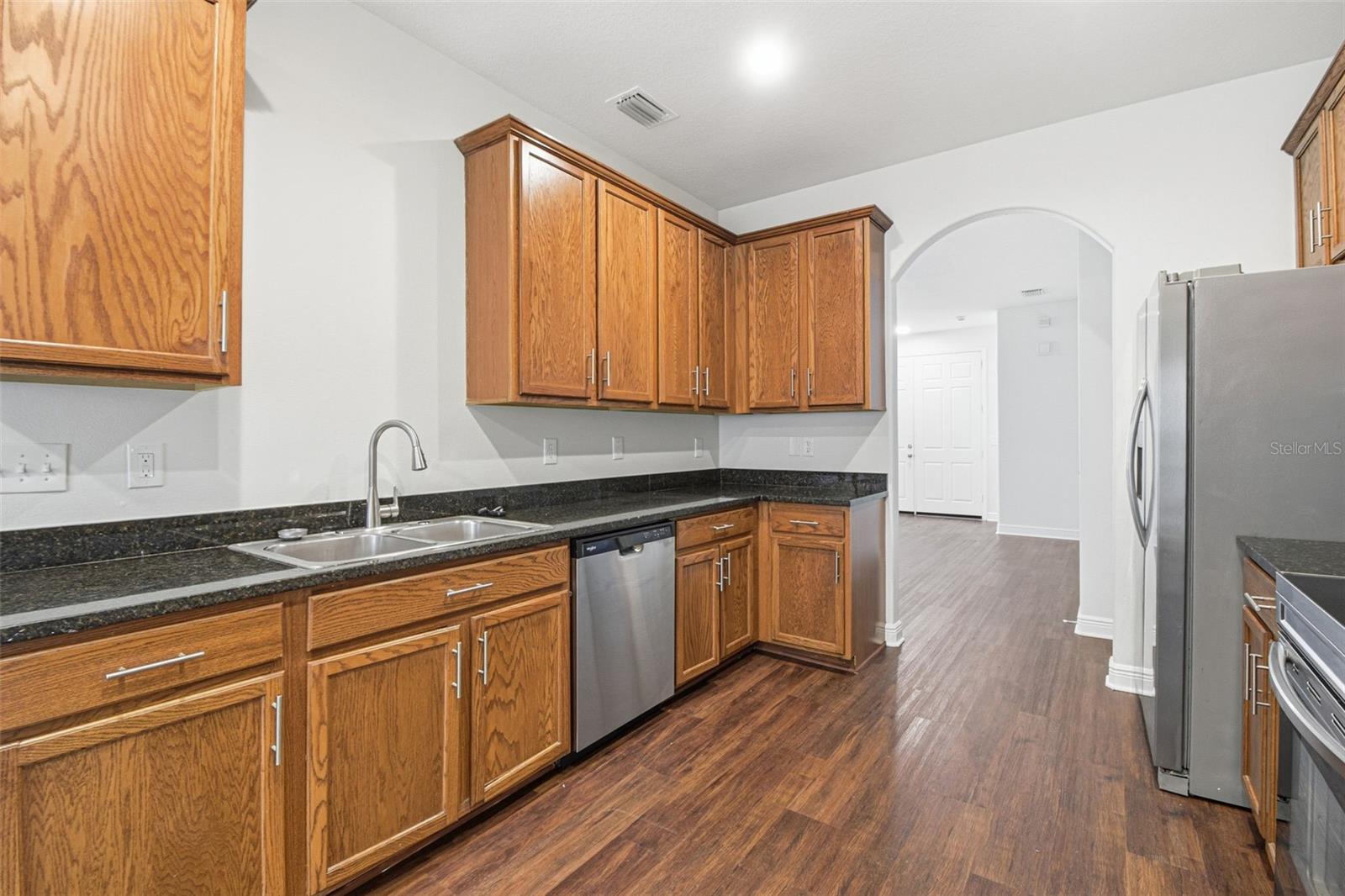 Image 24 of 61 For 14160 Stilton Street