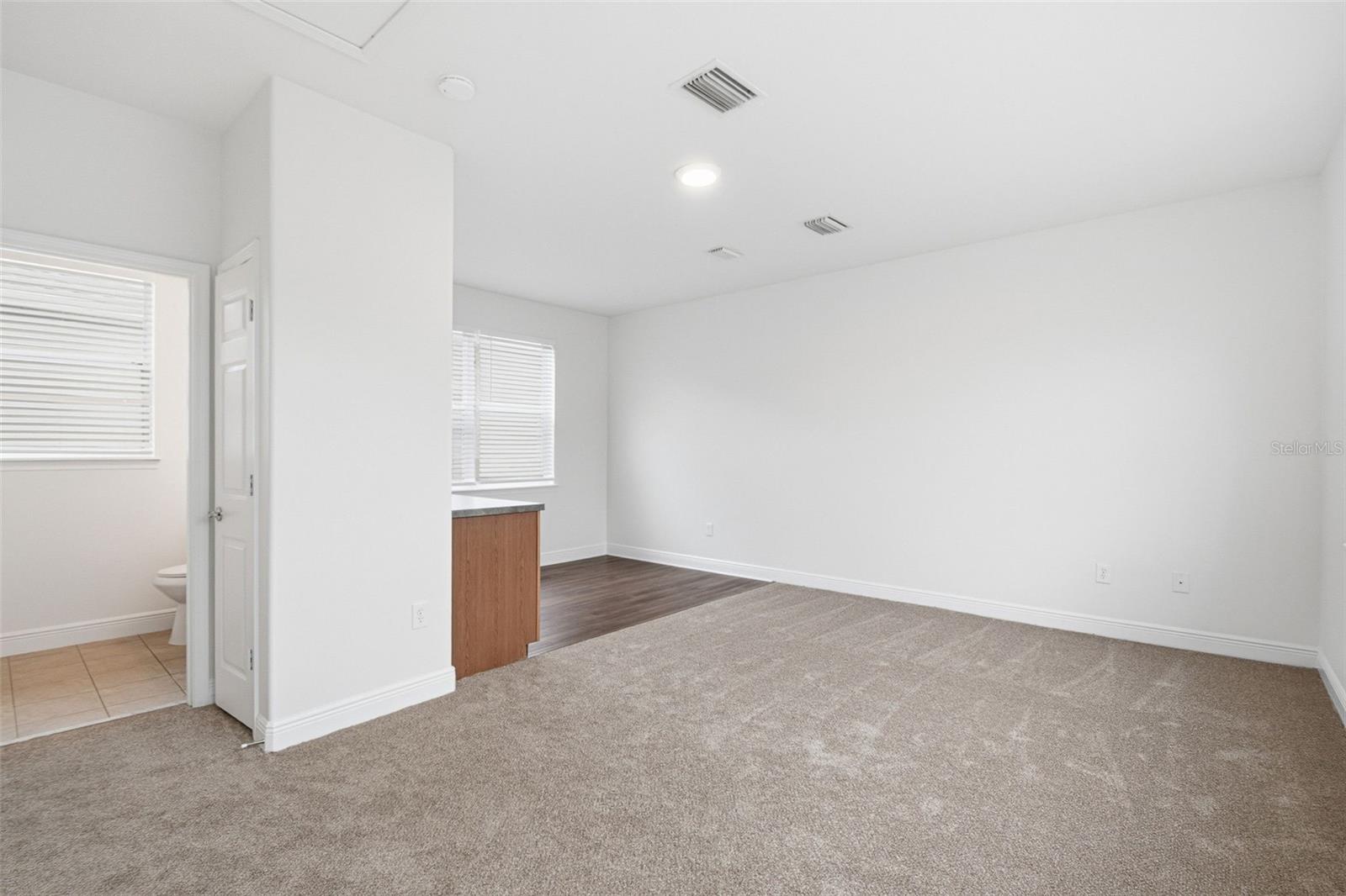 Image 31 of 61 For 14160 Stilton Street