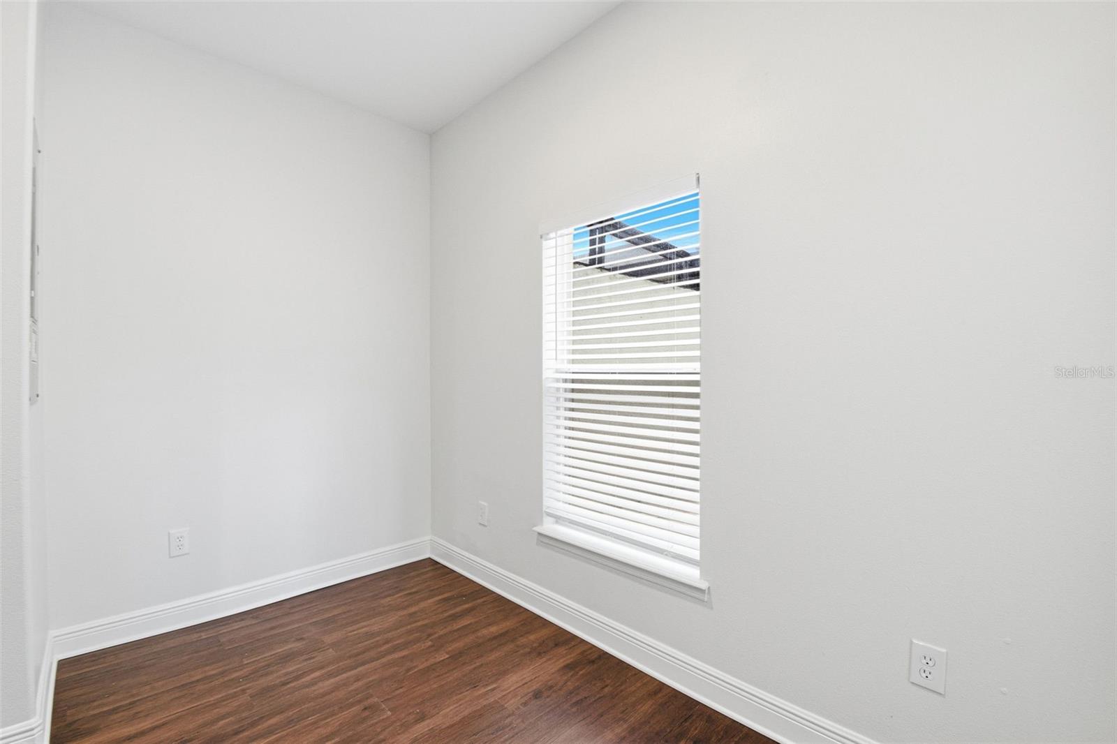 Image 46 of 61 For 14160 Stilton Street