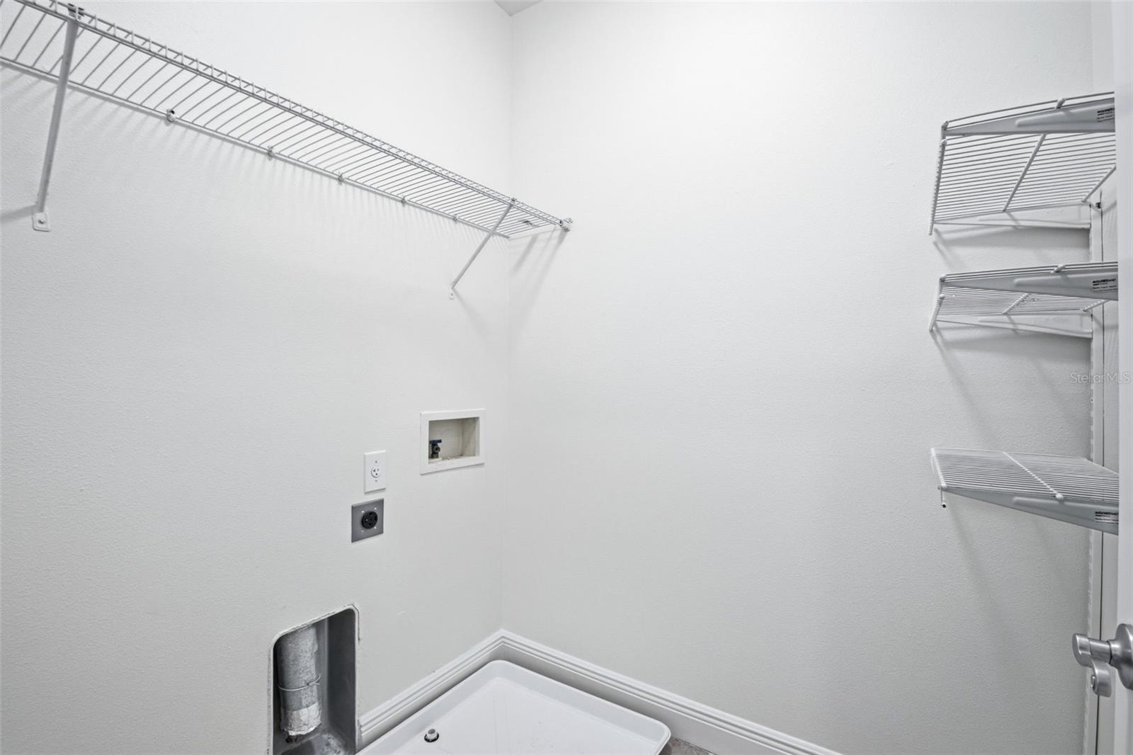 Image 54 of 61 For 14160 Stilton Street