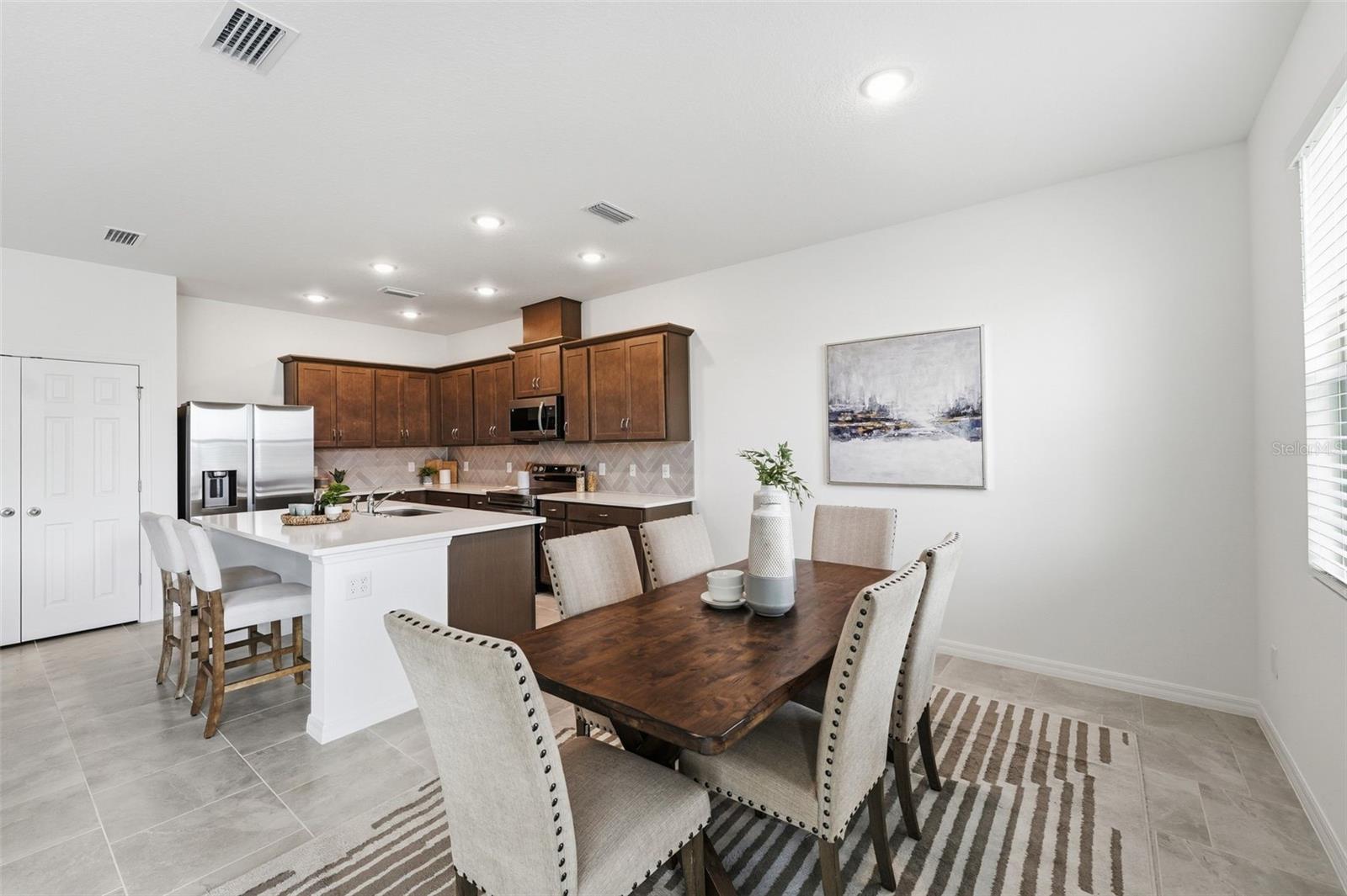 Image 10 of 31 For 722 Ginger Drive