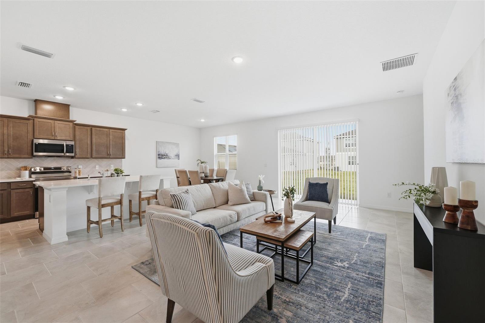 Image 13 of 31 For 722 Ginger Drive