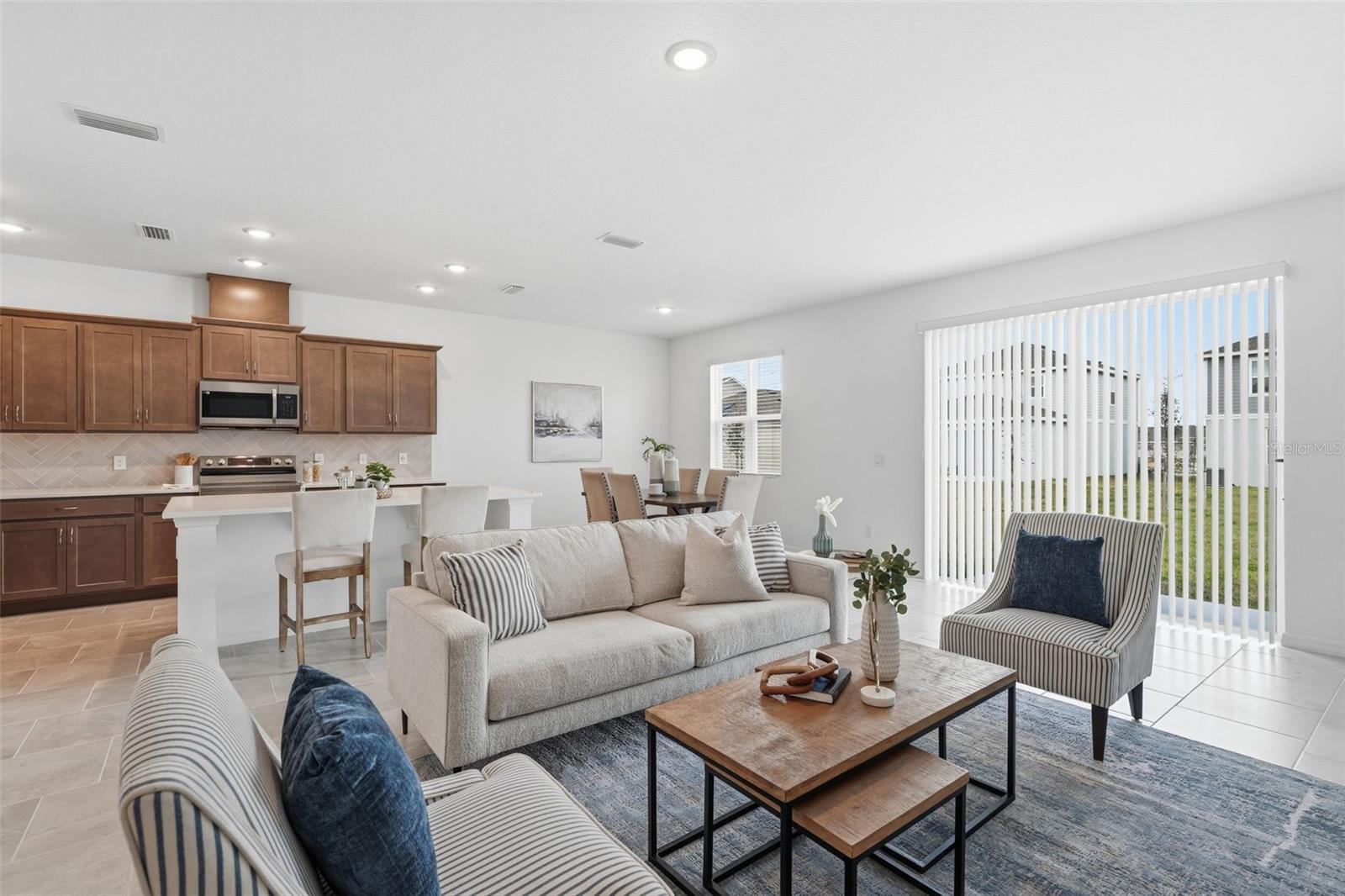 Image 14 of 31 For 722 Ginger Drive