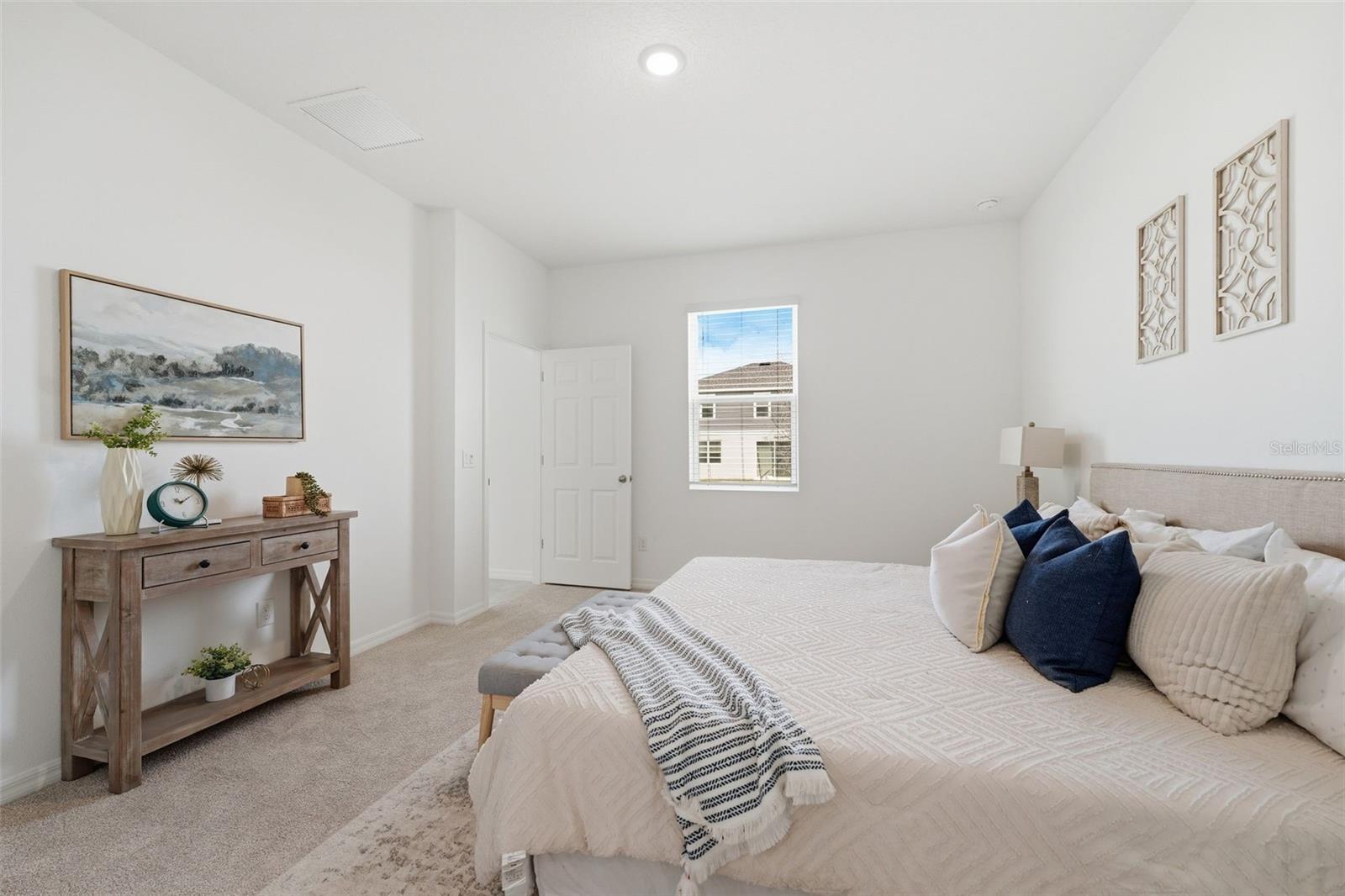 Image 22 of 31 For 722 Ginger Drive