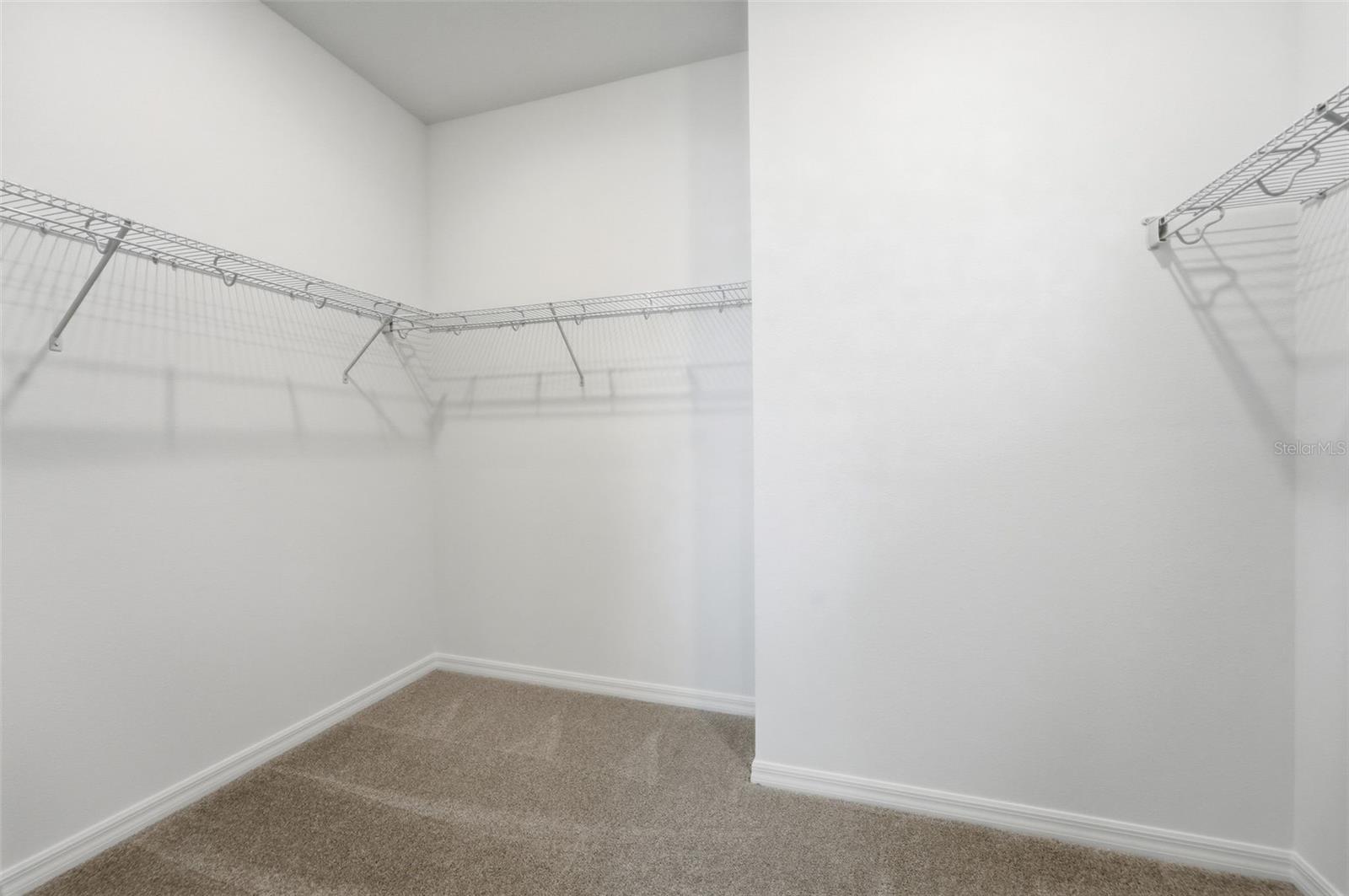 Image 24 of 31 For 722 Ginger Drive