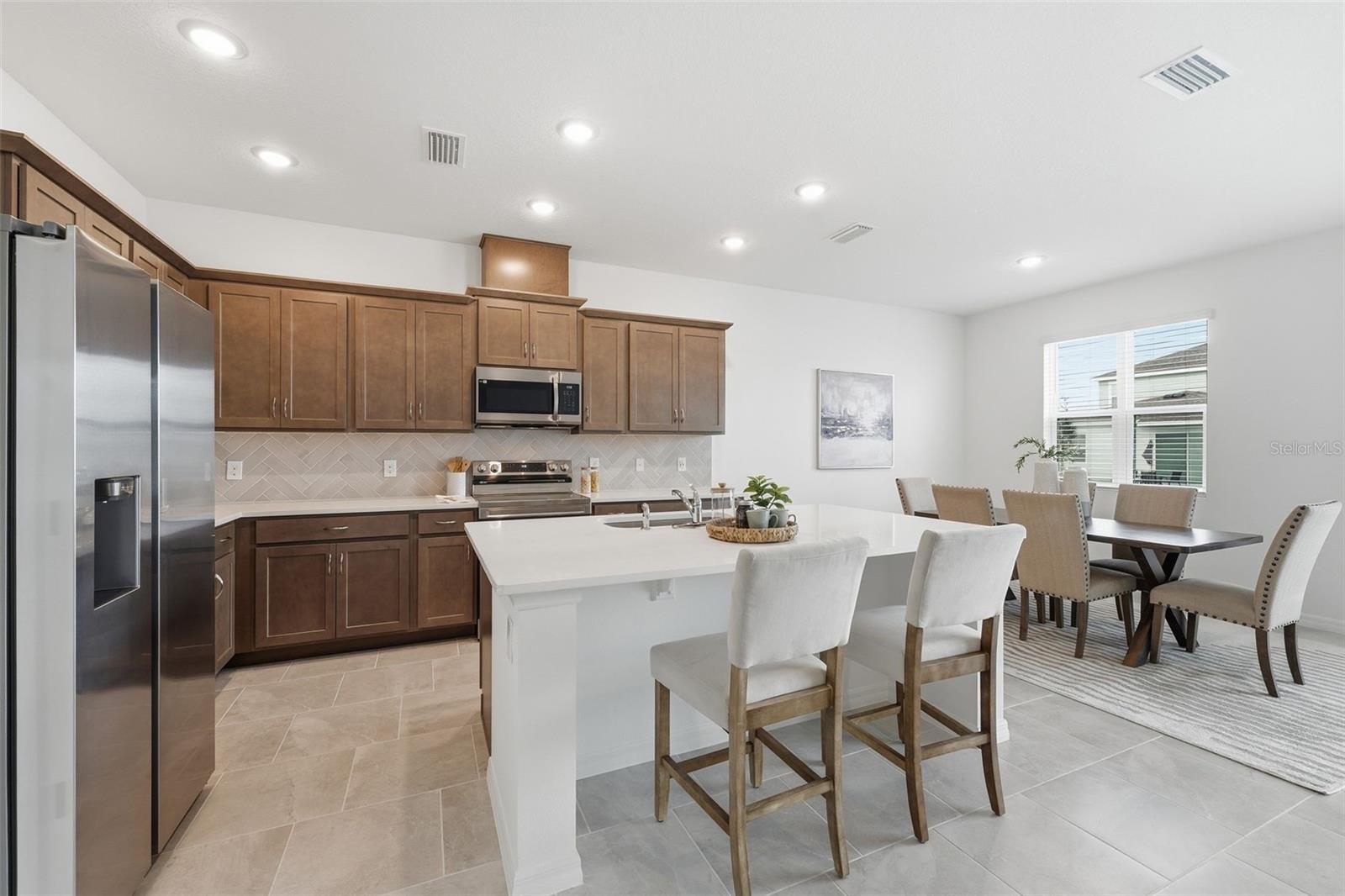 Image 8 of 31 For 722 Ginger Drive