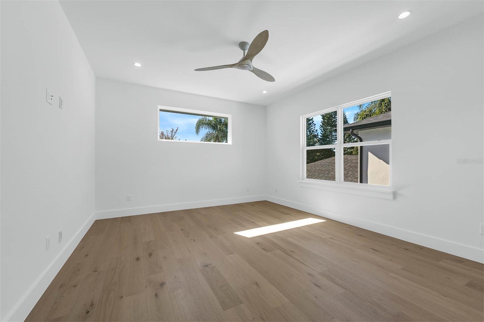 Image 44 of 55 For 1540 Miller Avenue