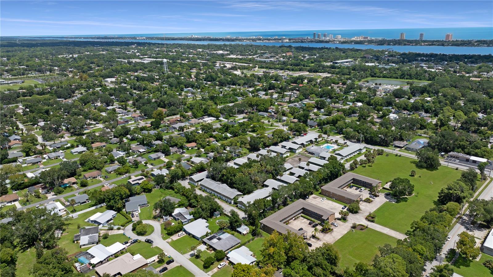 Image 5 of 23 For 840 Center Avenue 91