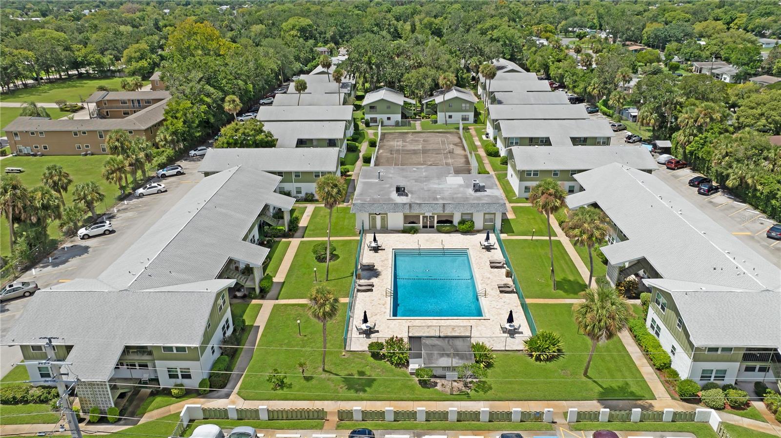 Image 7 of 23 For 840 Center Avenue 91