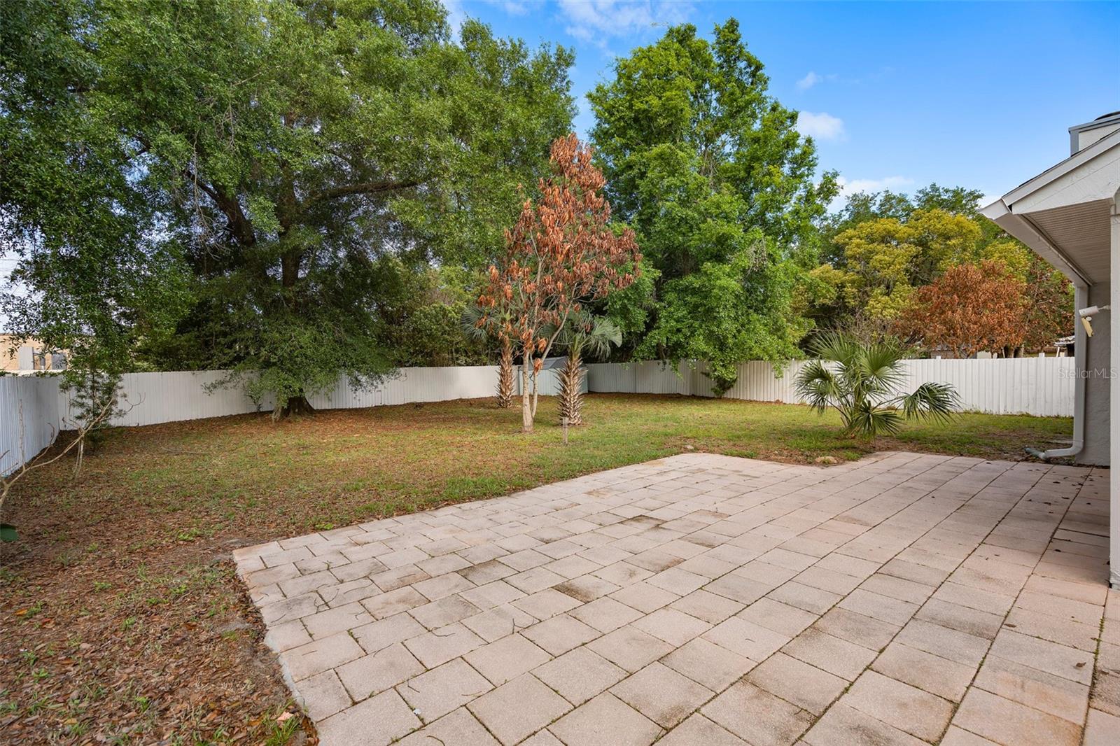 Image 30 of 41 For 413 Cumberland Avenue