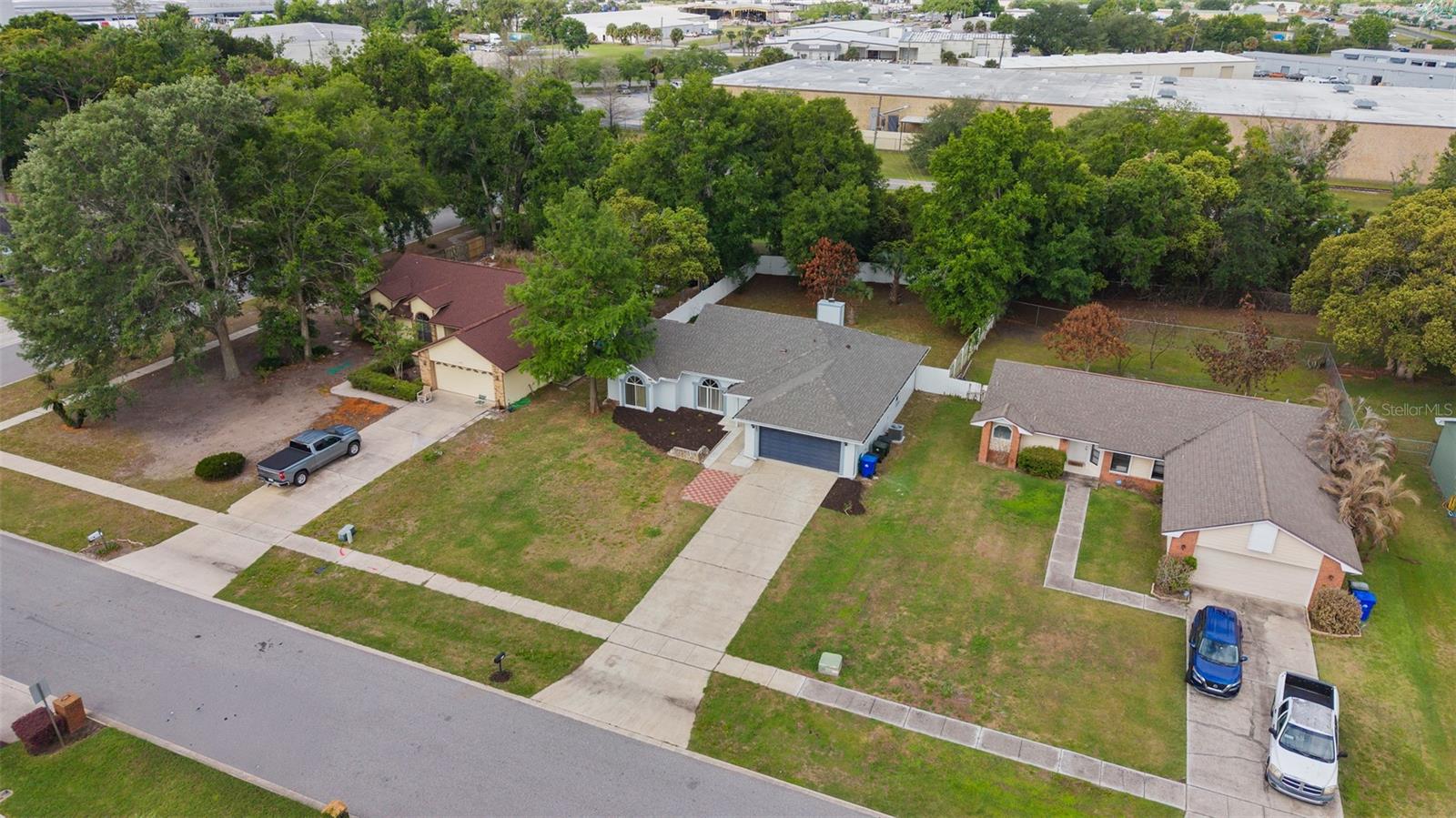 Image 37 of 41 For 413 Cumberland Avenue