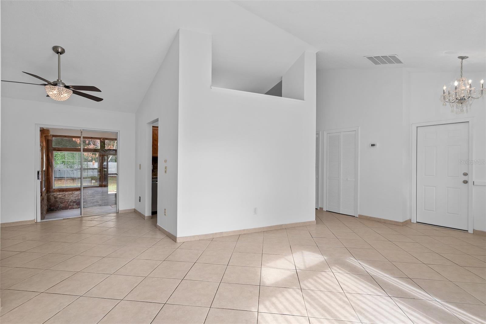 Image 4 of 41 For 413 Cumberland Avenue