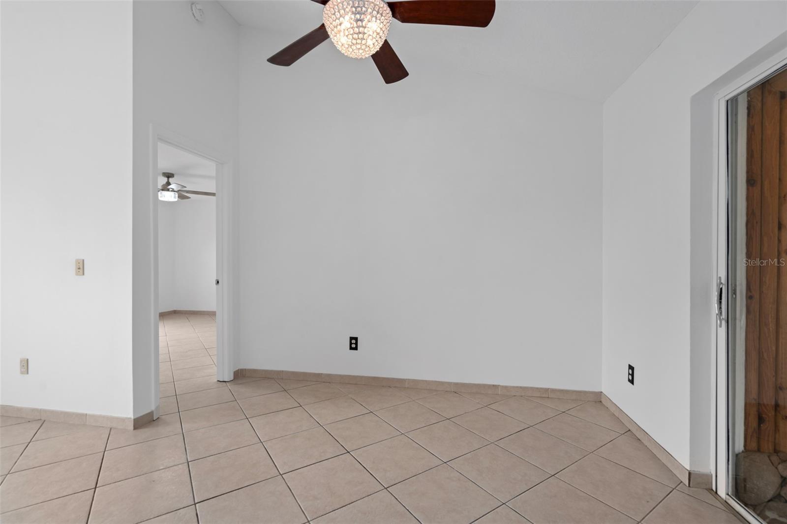 Image 6 of 41 For 413 Cumberland Avenue