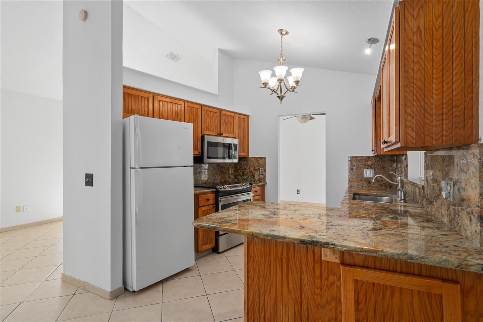 Image 9 of 41 For 413 Cumberland Avenue