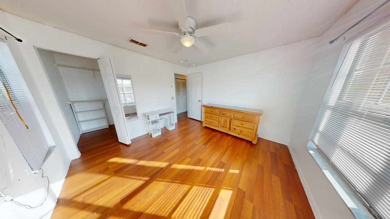 Image 16 of 26 For 1950 Summer Club Drive 214