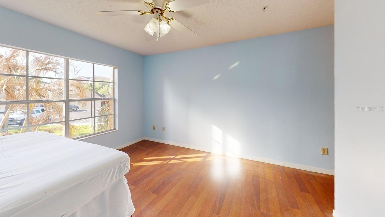 Image 24 of 26 For 1950 Summer Club Drive 214