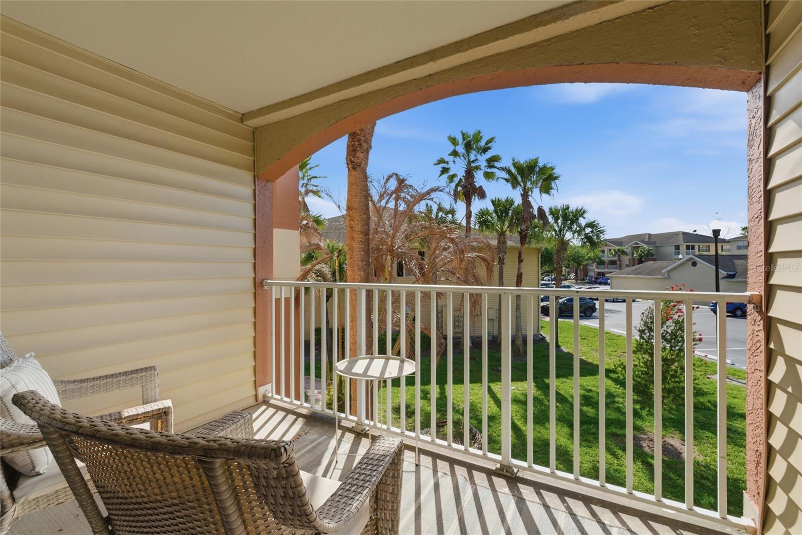 Image 8 of 26 For 1950 Summer Club Drive 214