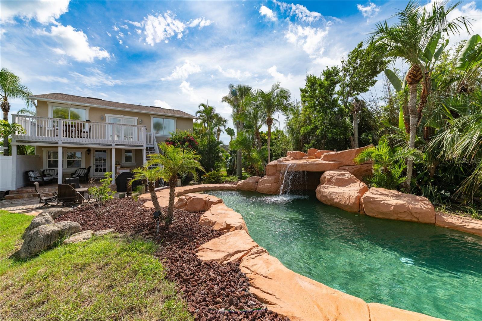 Image 13 of 54 For 2904 S Peninsula Dr