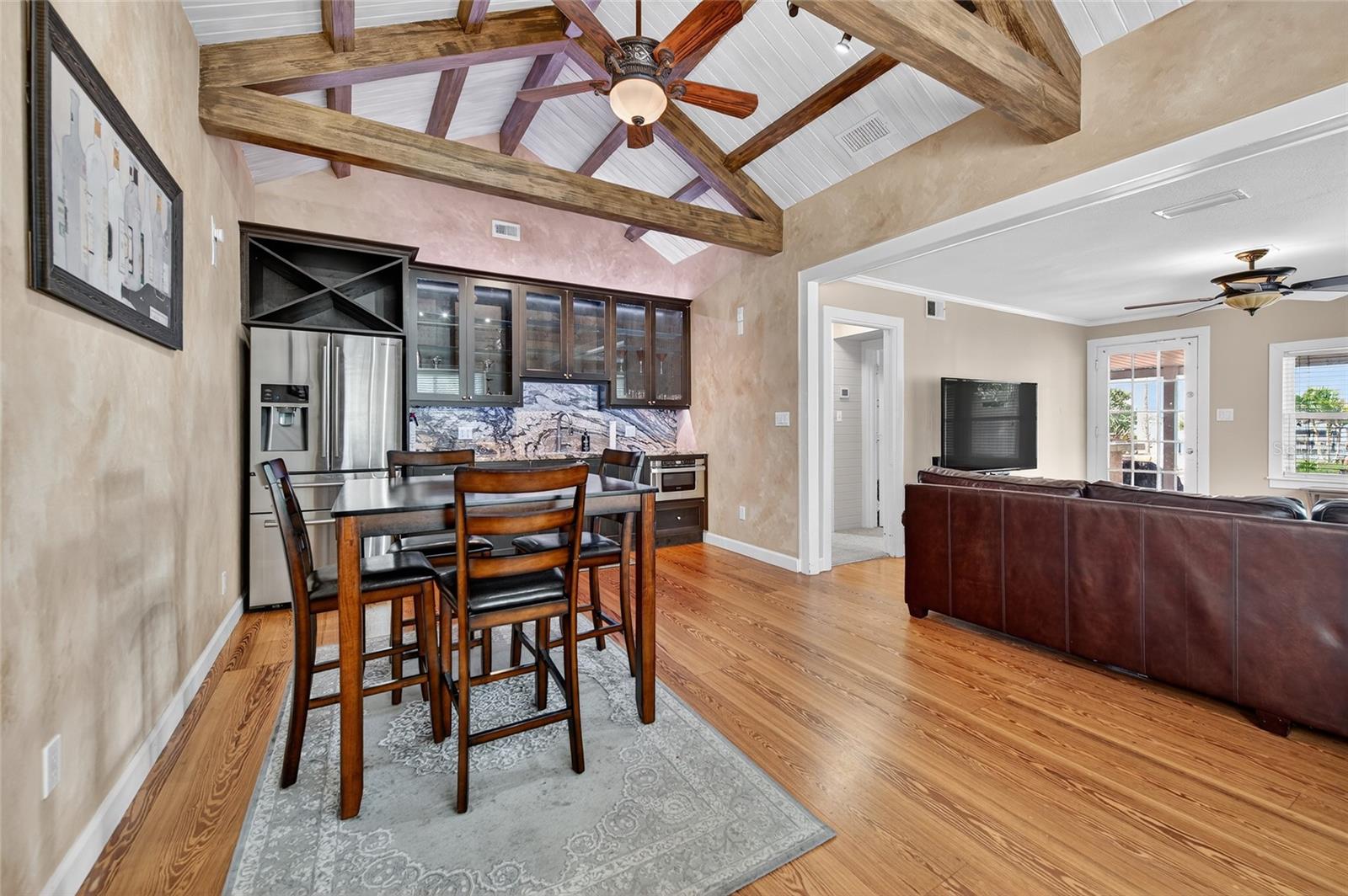 Image 27 of 54 For 2904 S Peninsula Dr