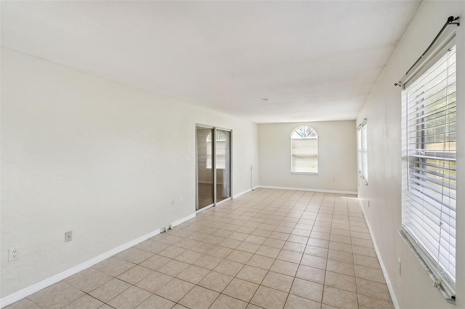 Image 14 of 17 For 30213 Tavares Ridge Boulevard 30213