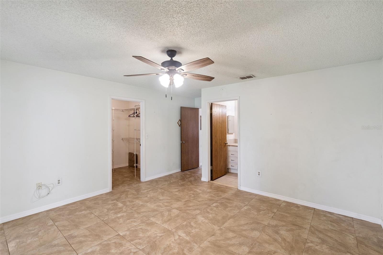 Image 9 of 17 For 30213 Tavares Ridge Boulevard 30213