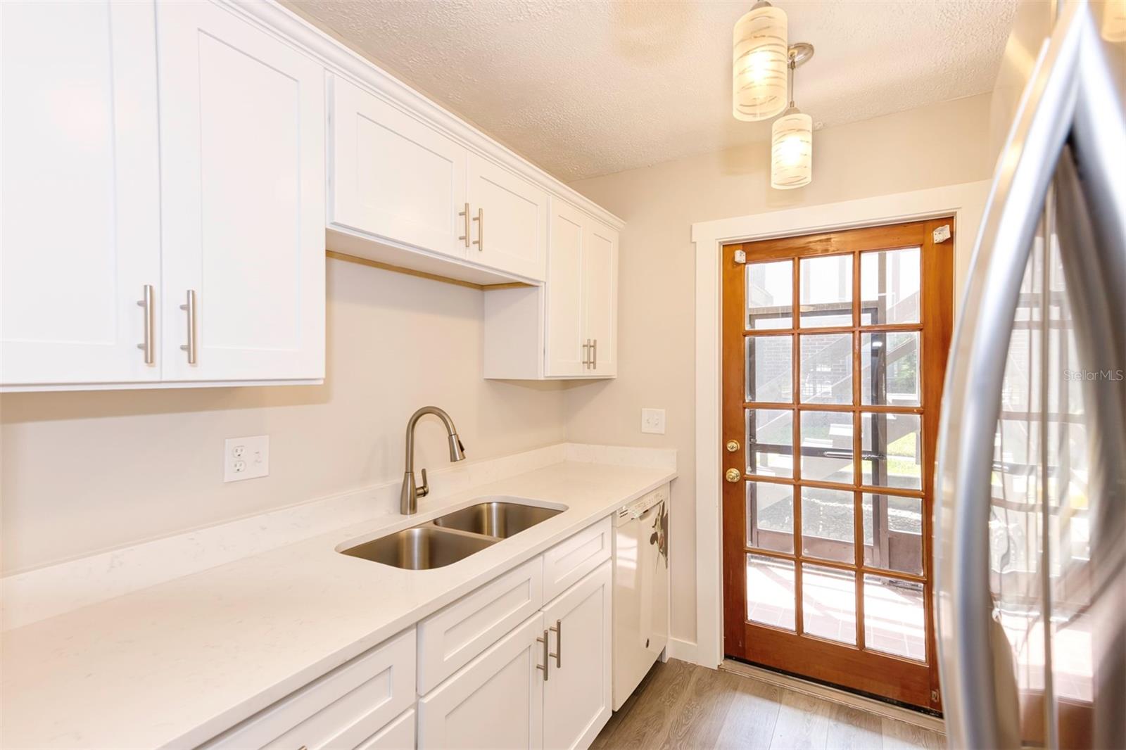 Image 10 of 37 For 5441 Hansel Avenue J15