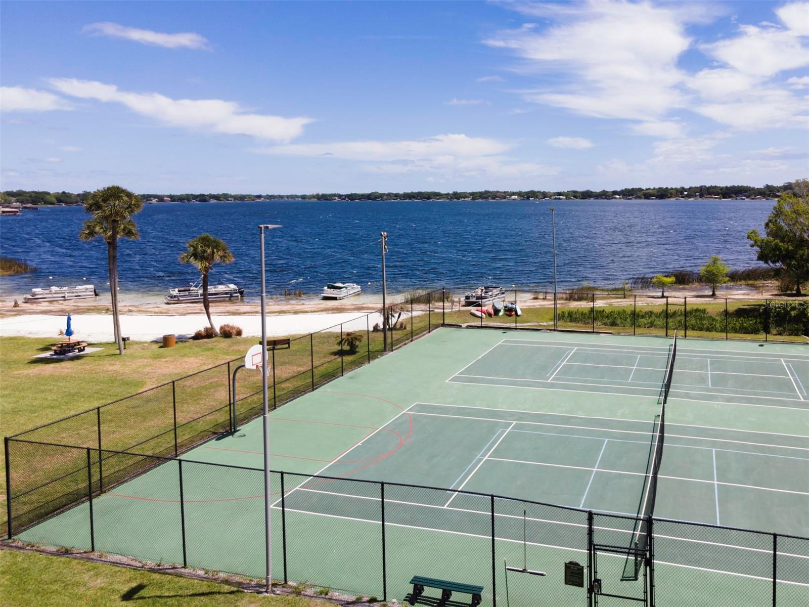 Image 28 of 37 For 5441 Hansel Avenue J15