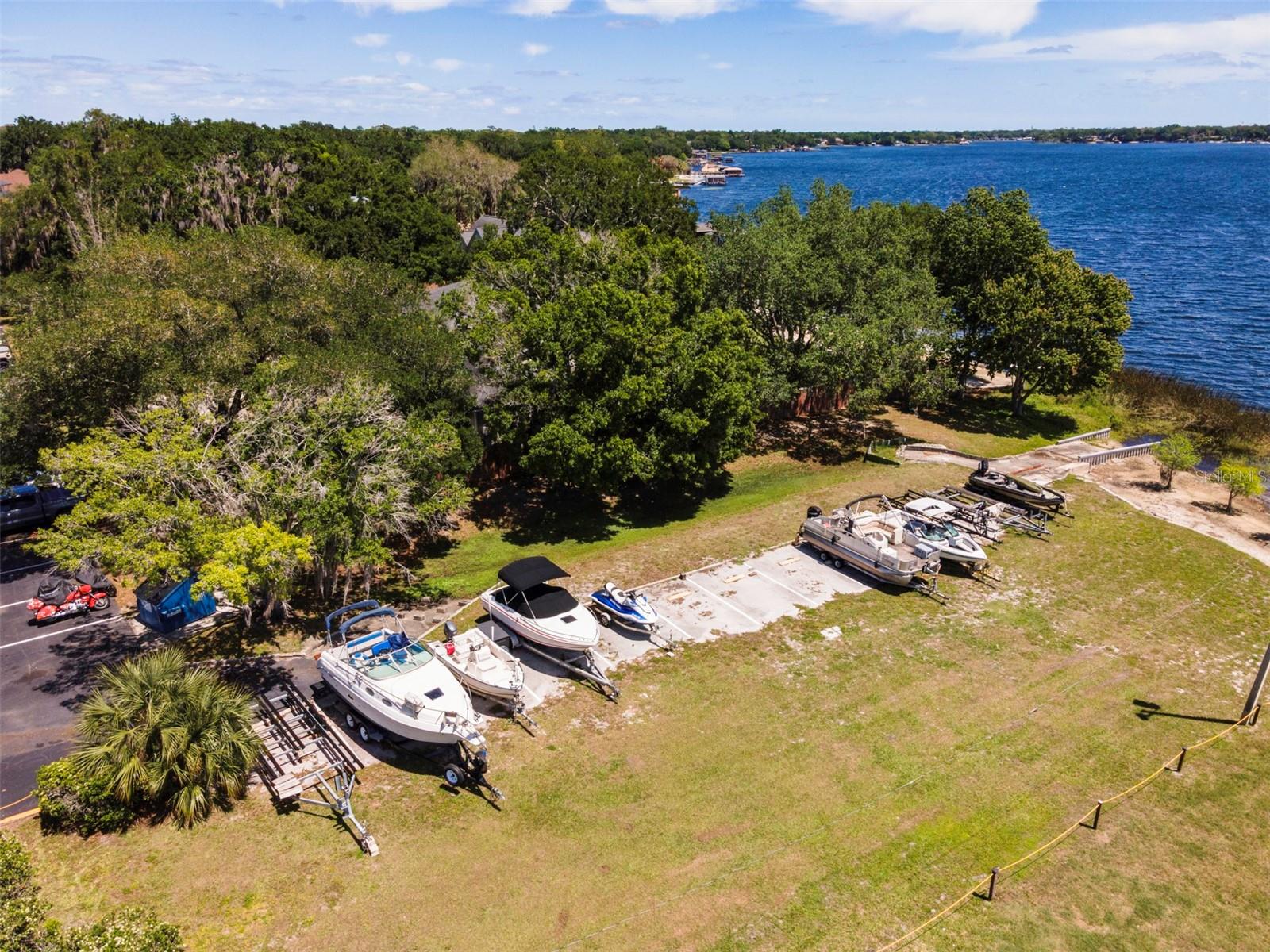 Image 32 of 37 For 5441 Hansel Avenue J15