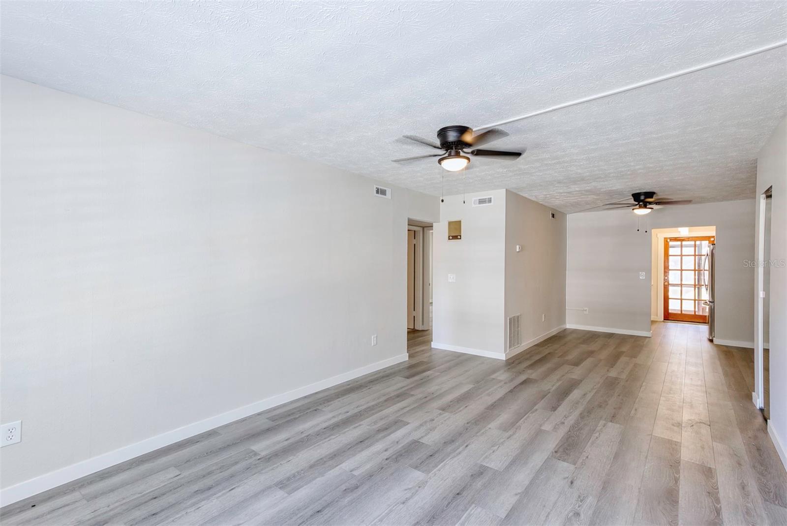 Image 6 of 37 For 5441 Hansel Avenue J15