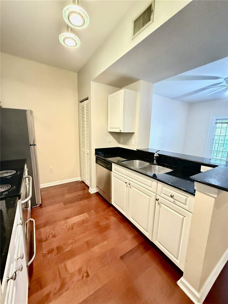 Image 12 of 28 For 14341 Fredricksburg Drive 1018