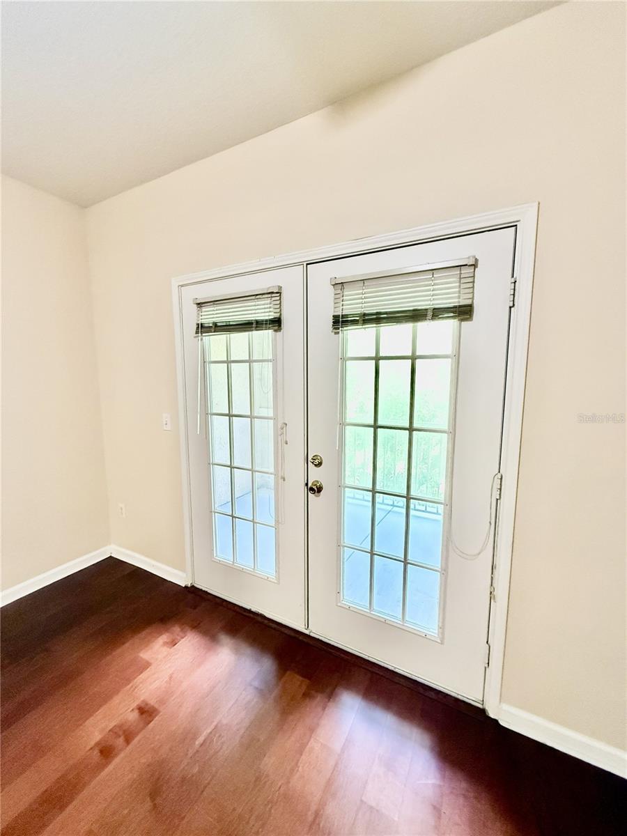 Image 20 of 28 For 14341 Fredricksburg Drive 1018