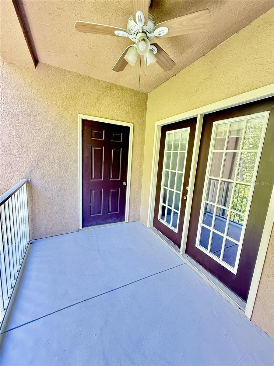 Image 22 of 28 For 14341 Fredricksburg Drive 1018