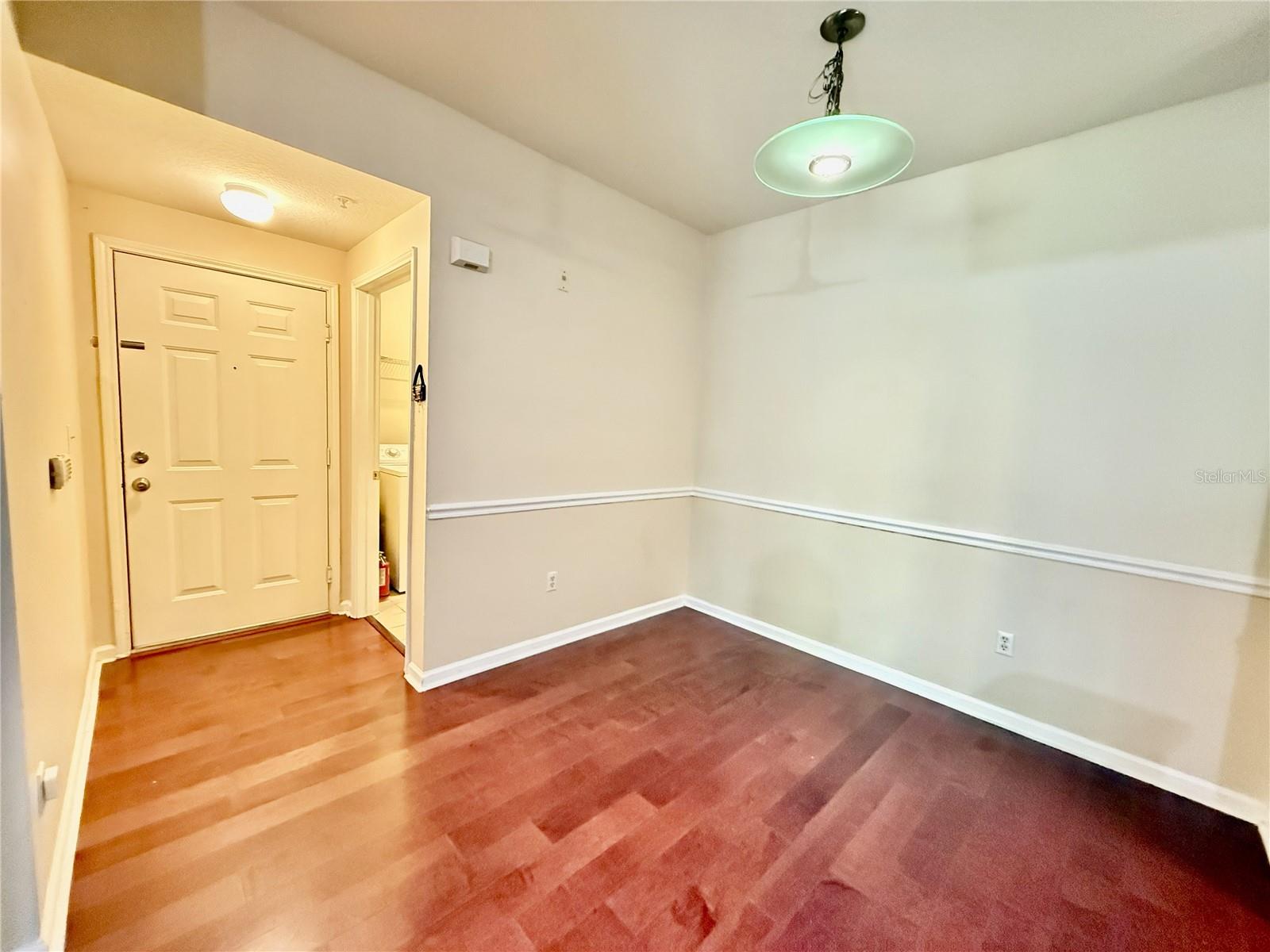 Image 5 of 28 For 14341 Fredricksburg Drive 1018